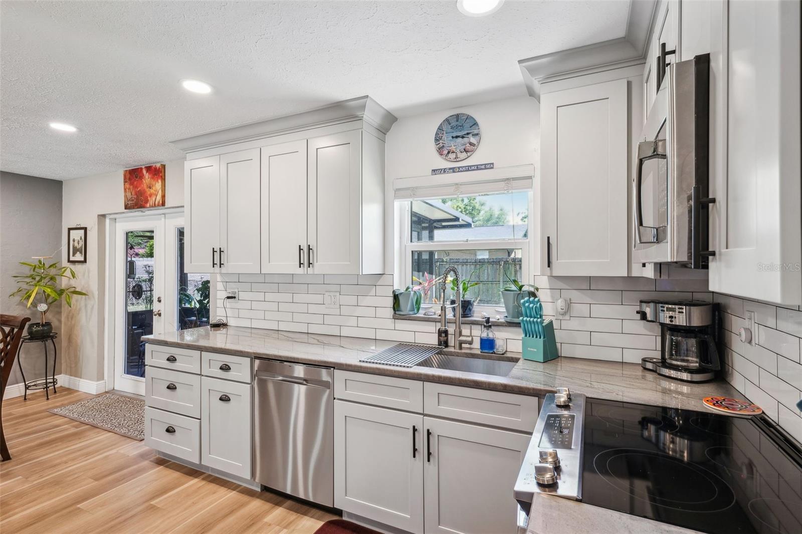 506 AVOCADO DR, SEFFNER, FL, 33584