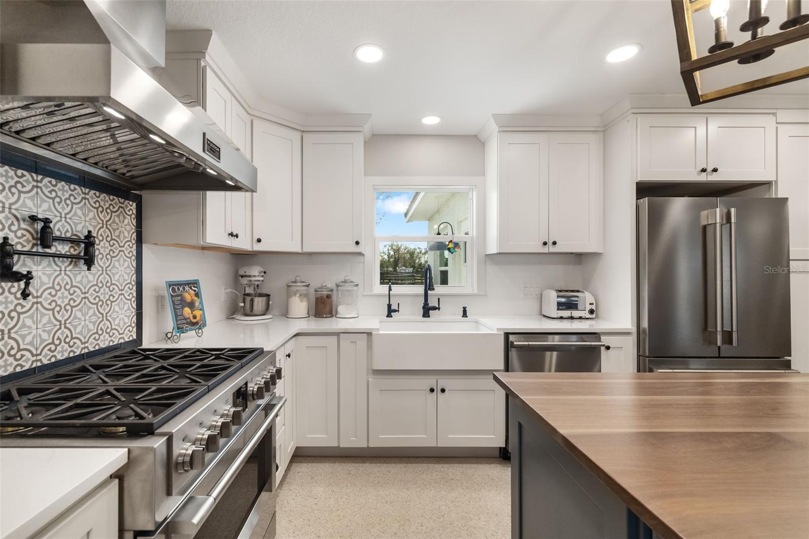 7150 RICHARDSON RD, SARASOTA, FL, 34240