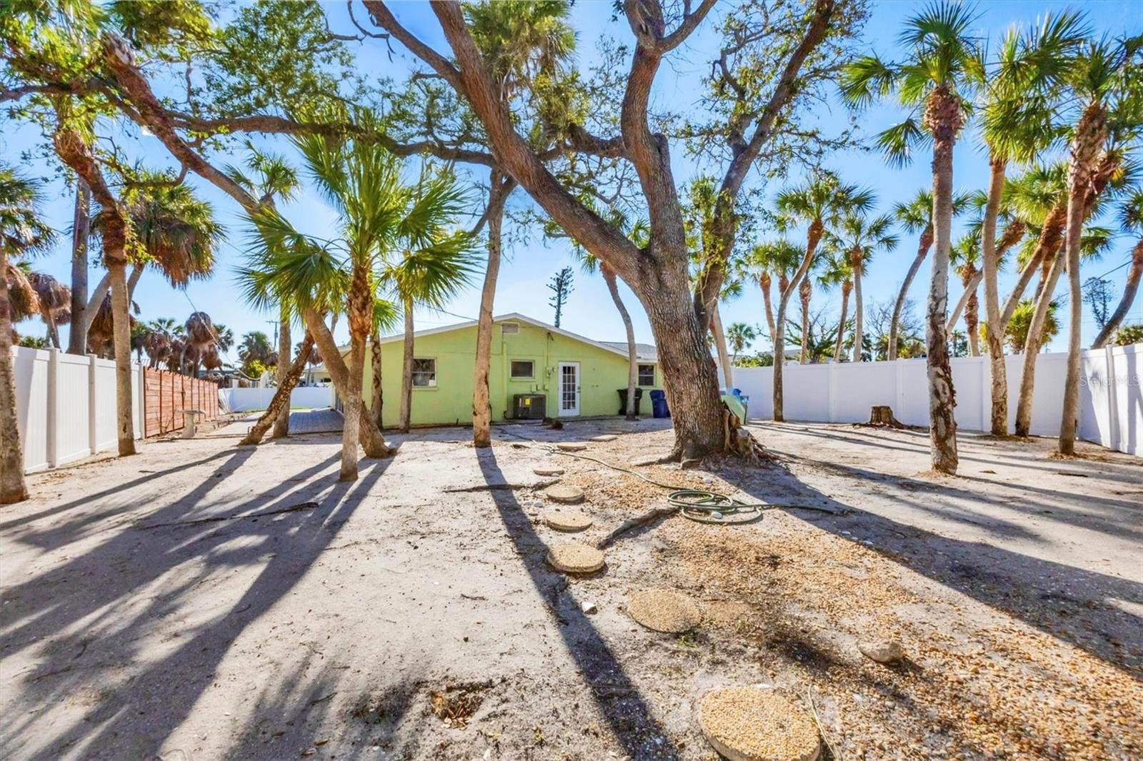 6035 MANASOTA KEY RD, ENGLEWOOD, FL, 34223