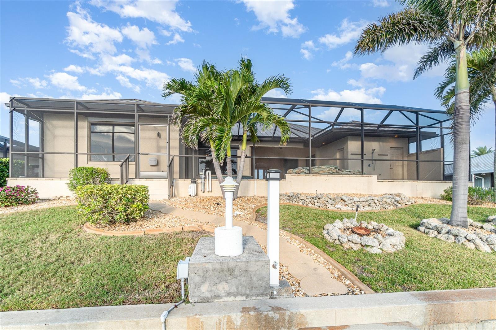 850 NAPOLI LN, PUNTA GORDA, FL, 33950