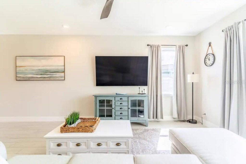844 DRIVING RANGE CT, REUNION, FL, 34747