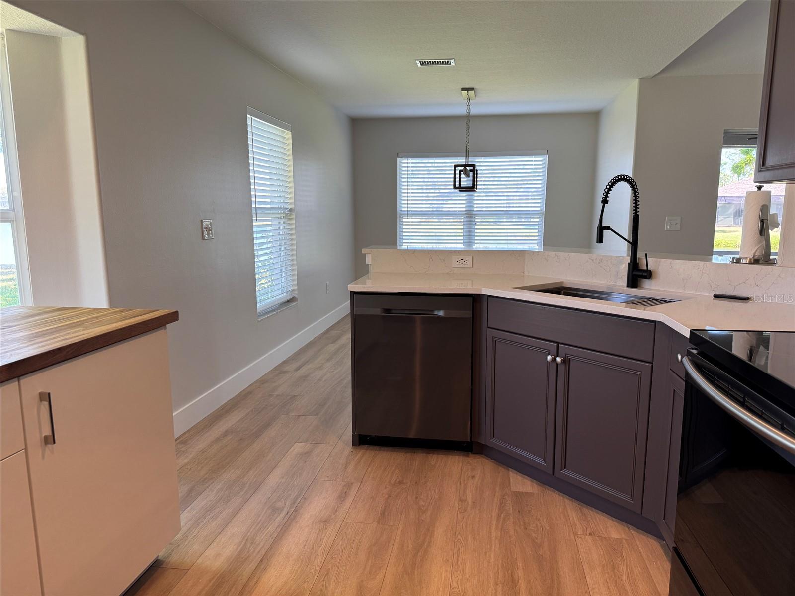 3709 62ND AVE E, BRADENTON, FL, 34203