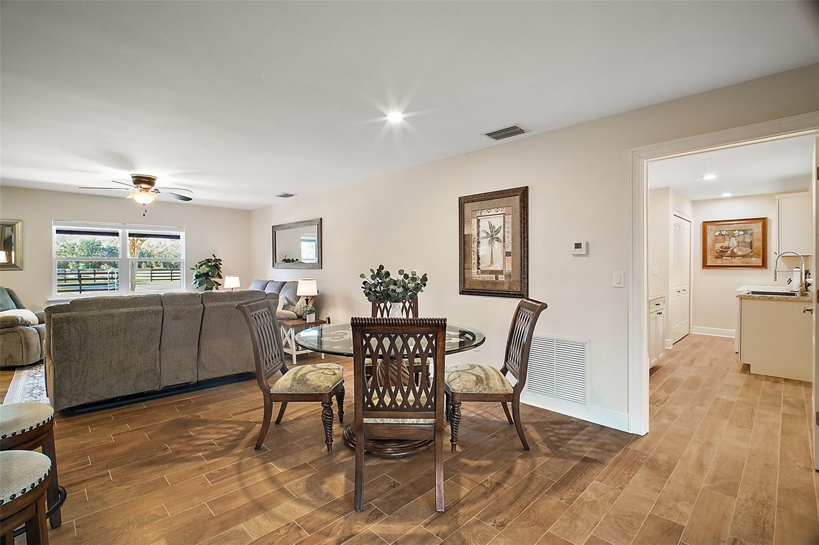 33736 E LAKE JOANNA DR, EUSTIS, FL, 32736