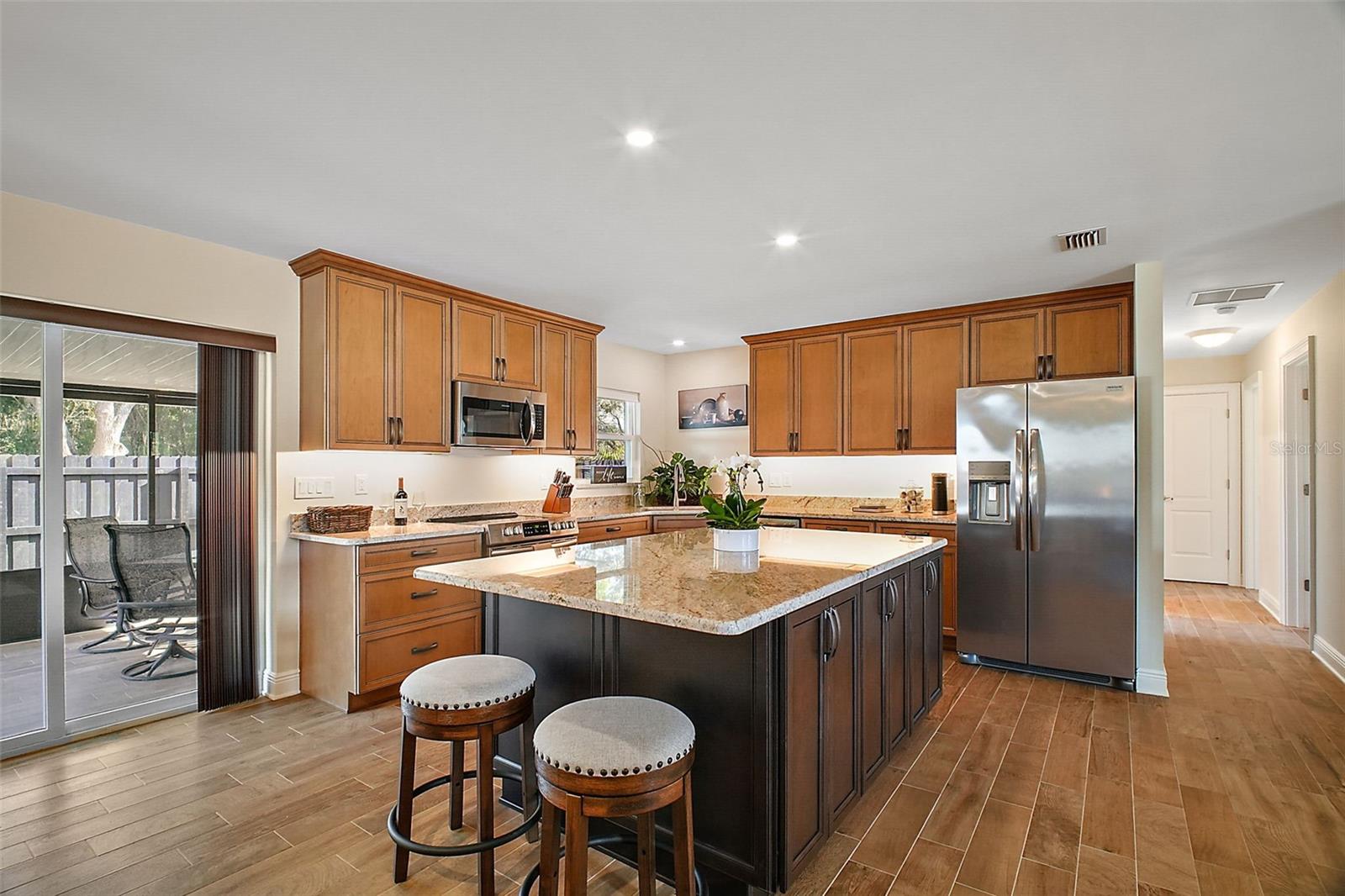 33736 E LAKE JOANNA DR, EUSTIS, FL, 32736
