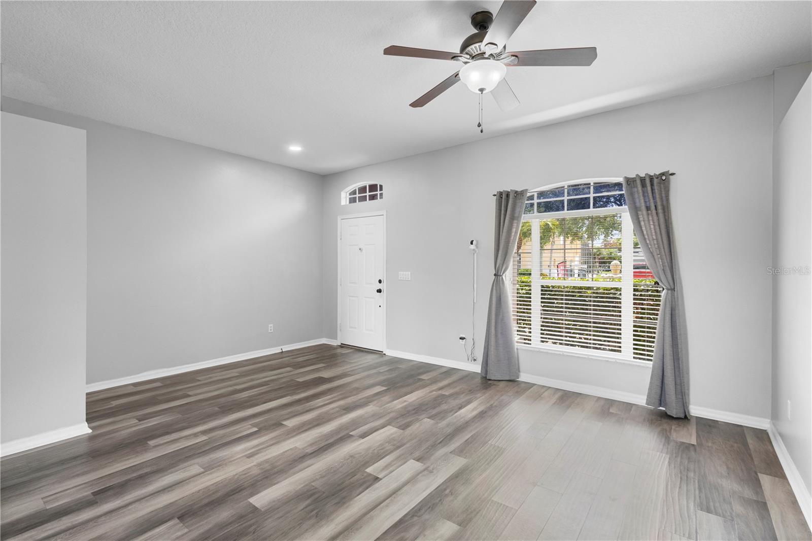 213 STRATHMORE CIR, KISSIMMEE, FL, 34744