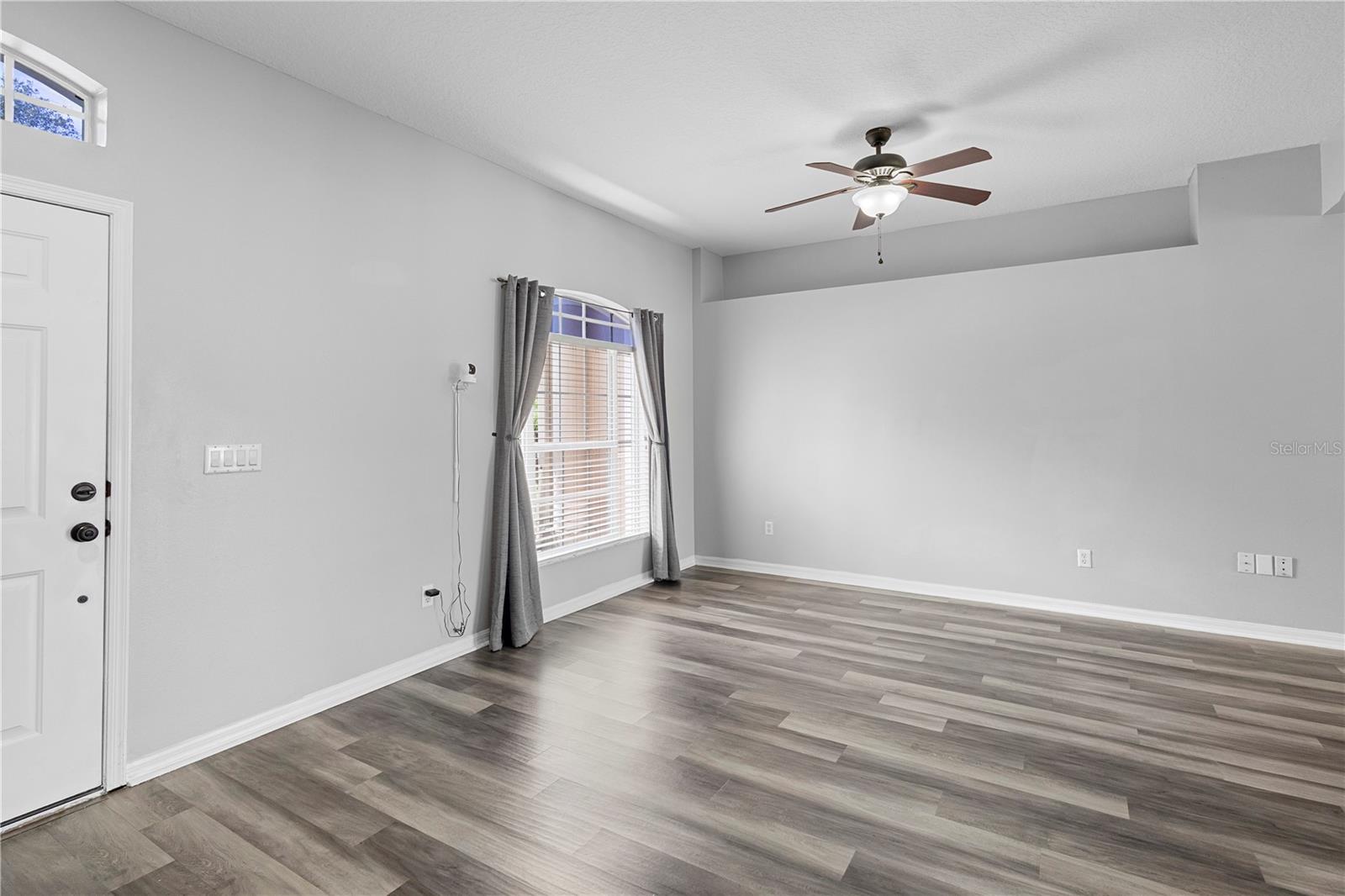 213 STRATHMORE CIR, KISSIMMEE, FL, 34744