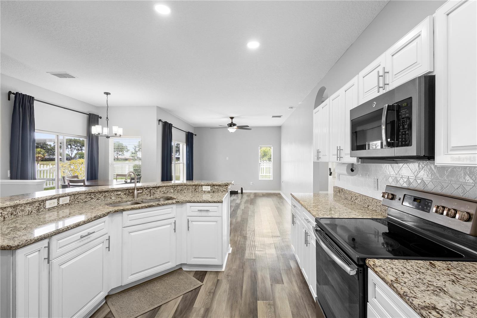 213 STRATHMORE CIR, KISSIMMEE, FL, 34744