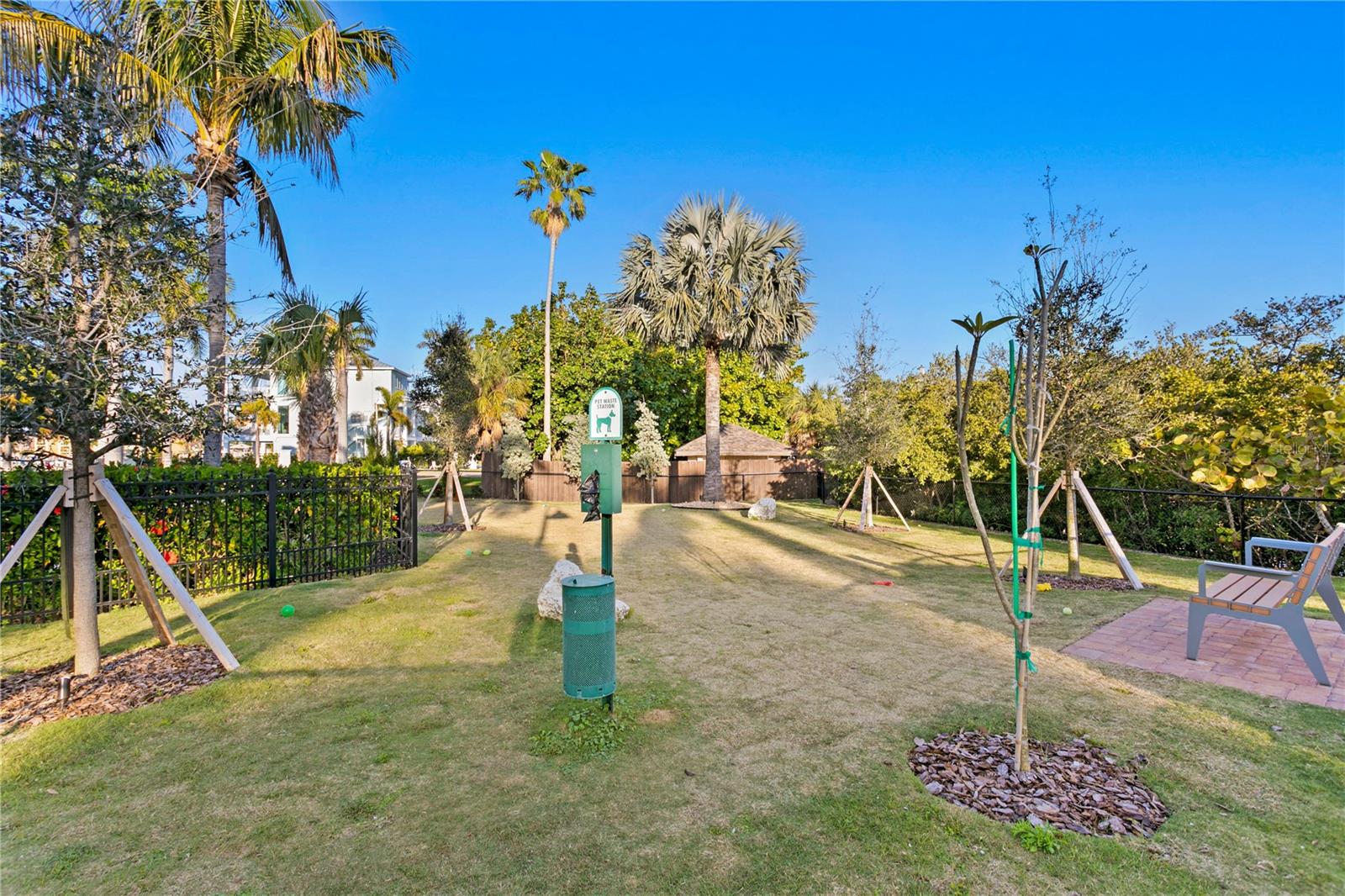 755 COLLANY RD #401, TIERRA VERDE, FL, 33715
