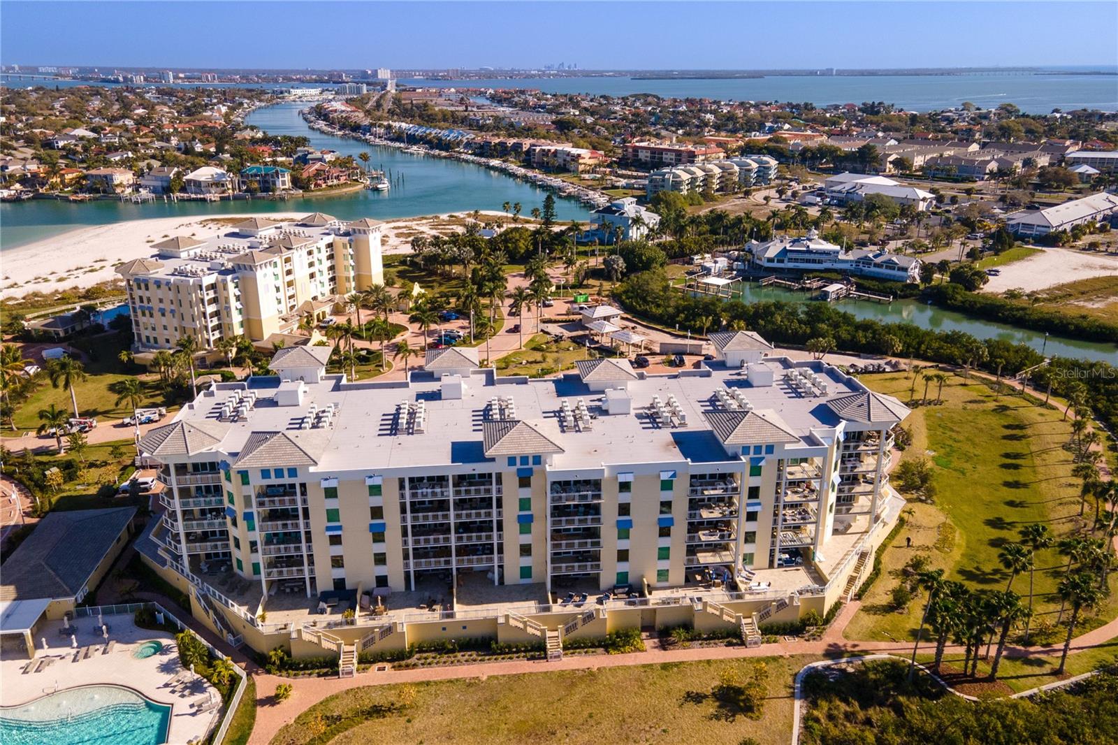 755 COLLANY RD #401, TIERRA VERDE, FL, 33715