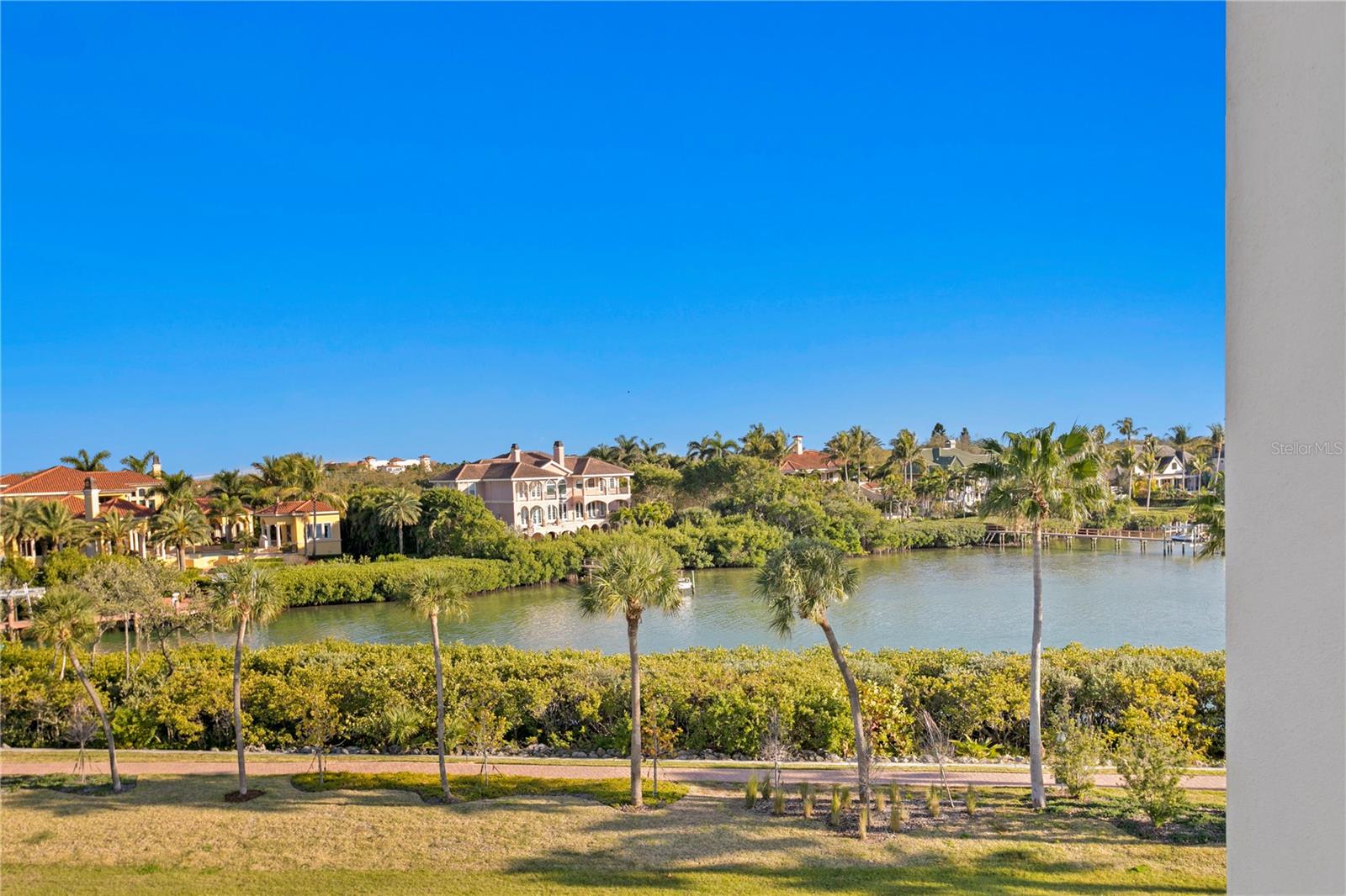 755 COLLANY RD #401, TIERRA VERDE, FL, 33715