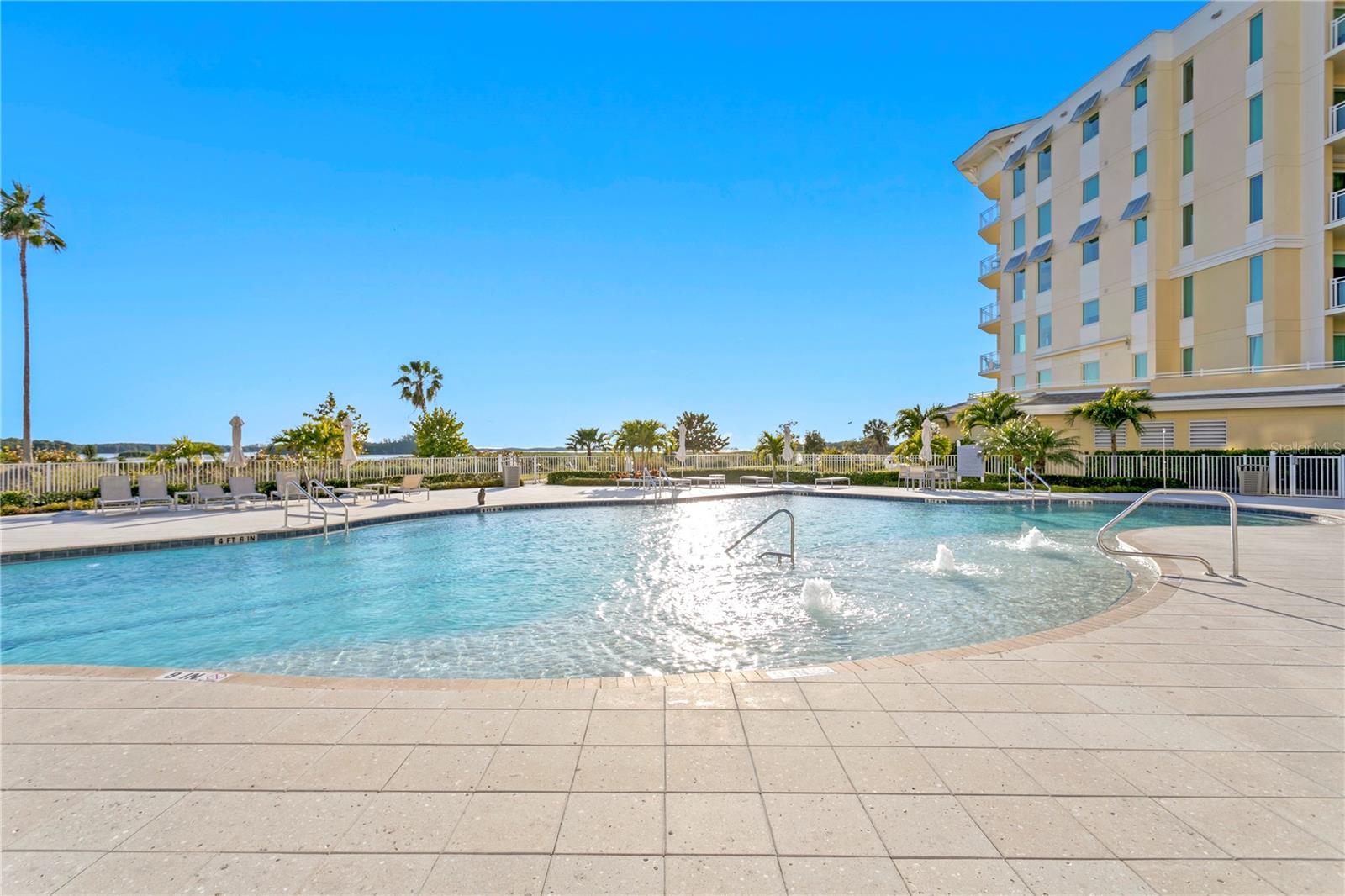 755 COLLANY RD #401, TIERRA VERDE, FL, 33715