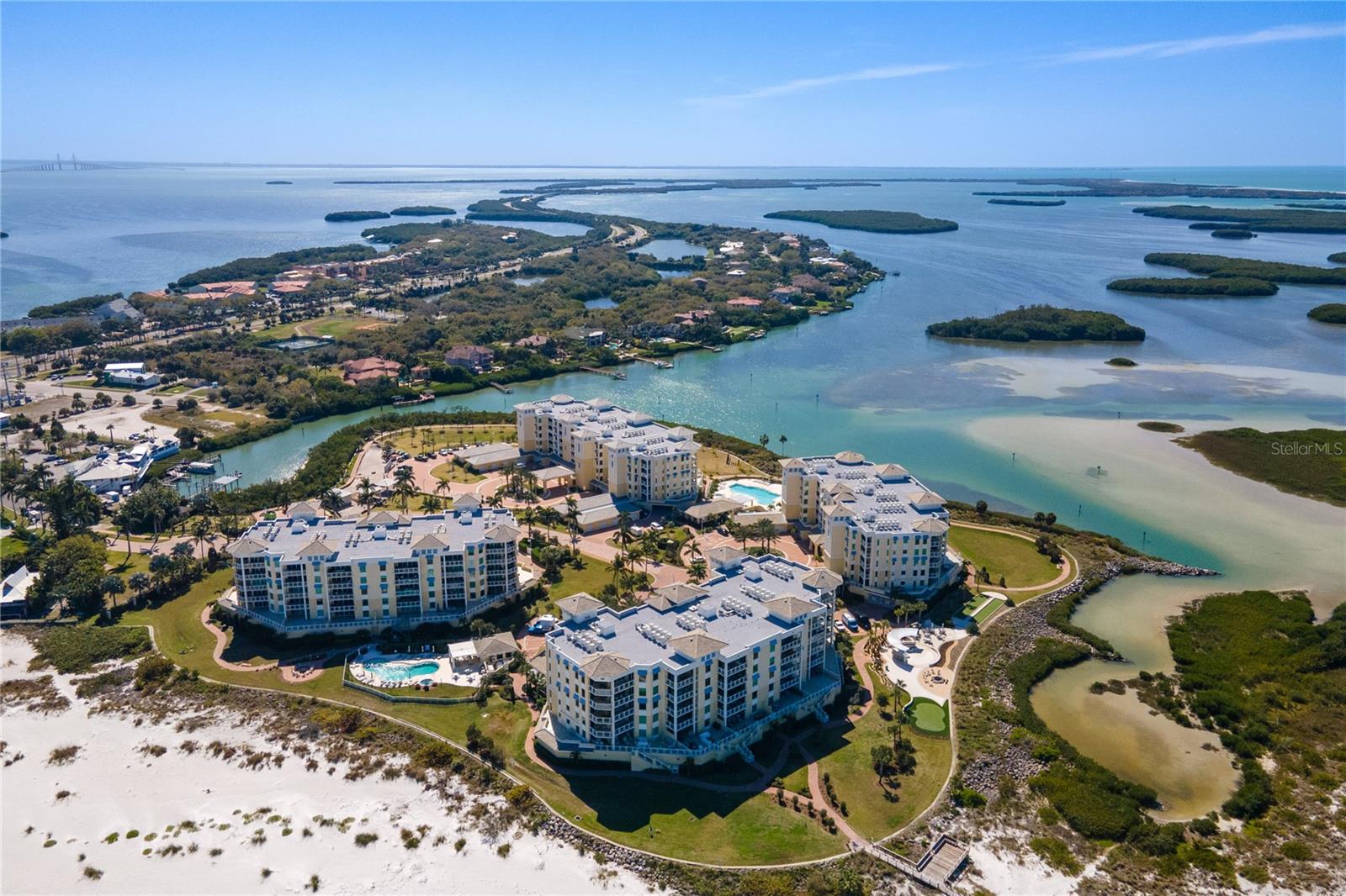 755 COLLANY RD #401, TIERRA VERDE, FL, 33715