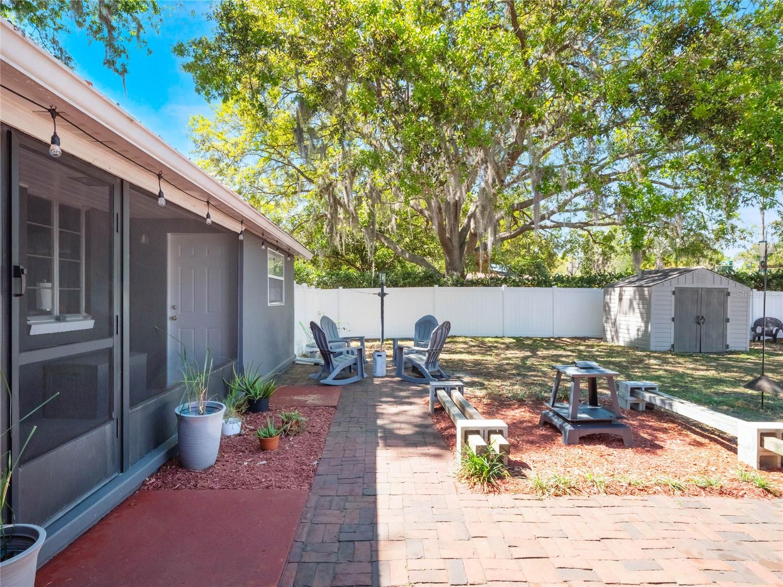 392 W MINNEHAHA AVE, CLERMONT, FL, 34711
