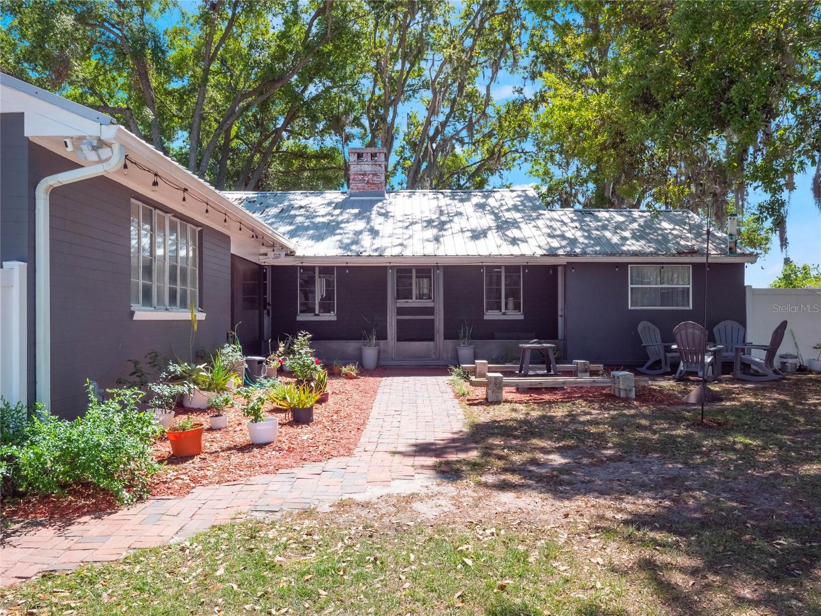 392 W MINNEHAHA AVE, CLERMONT, FL, 34711