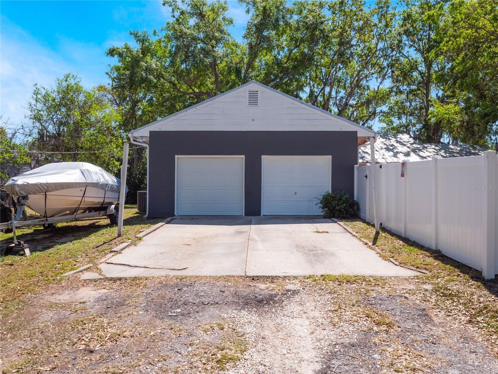 392 W MINNEHAHA AVE, CLERMONT, FL, 34711