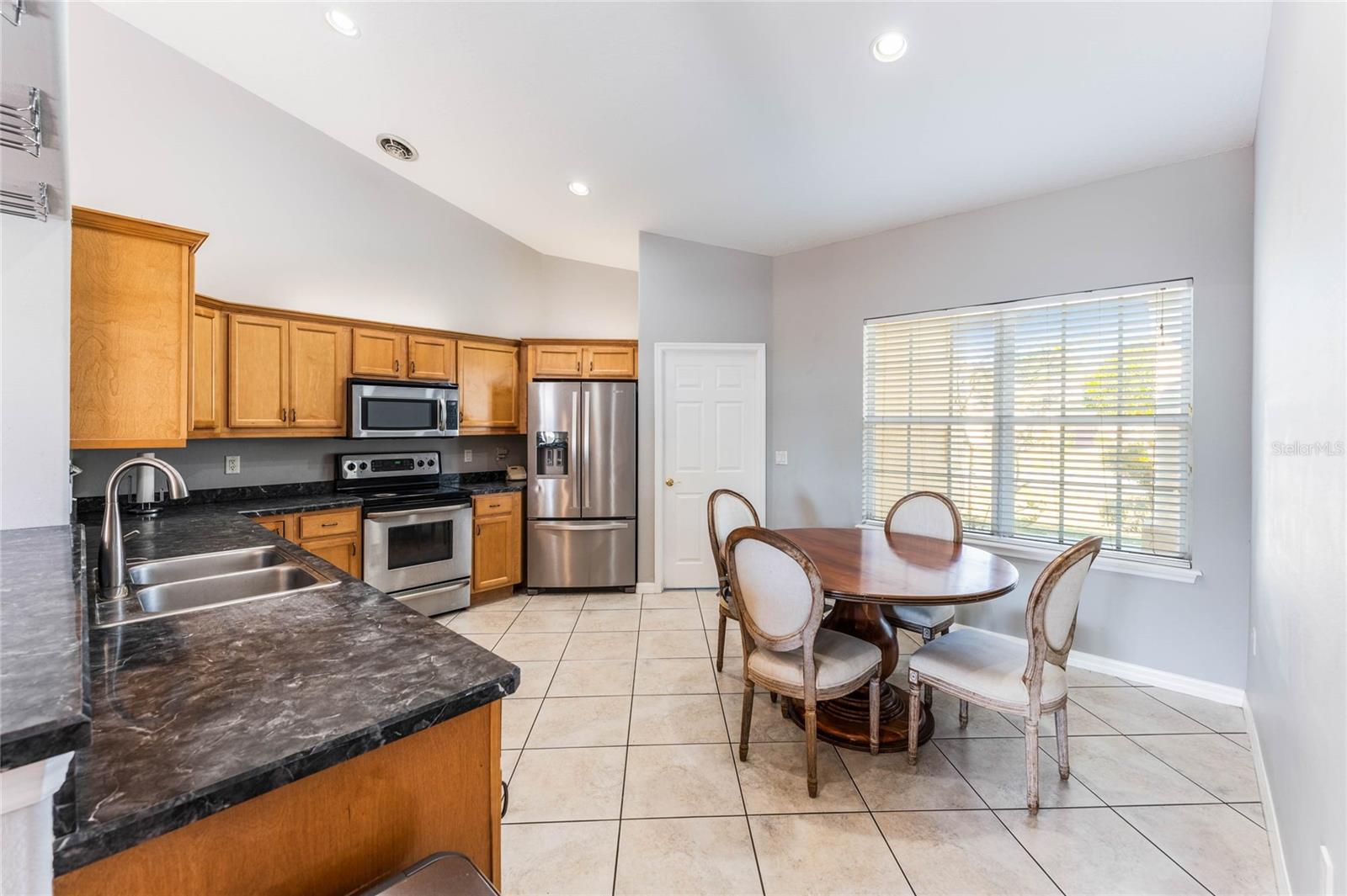 2361 BAKER AVE, ORLANDO, FL, 32833