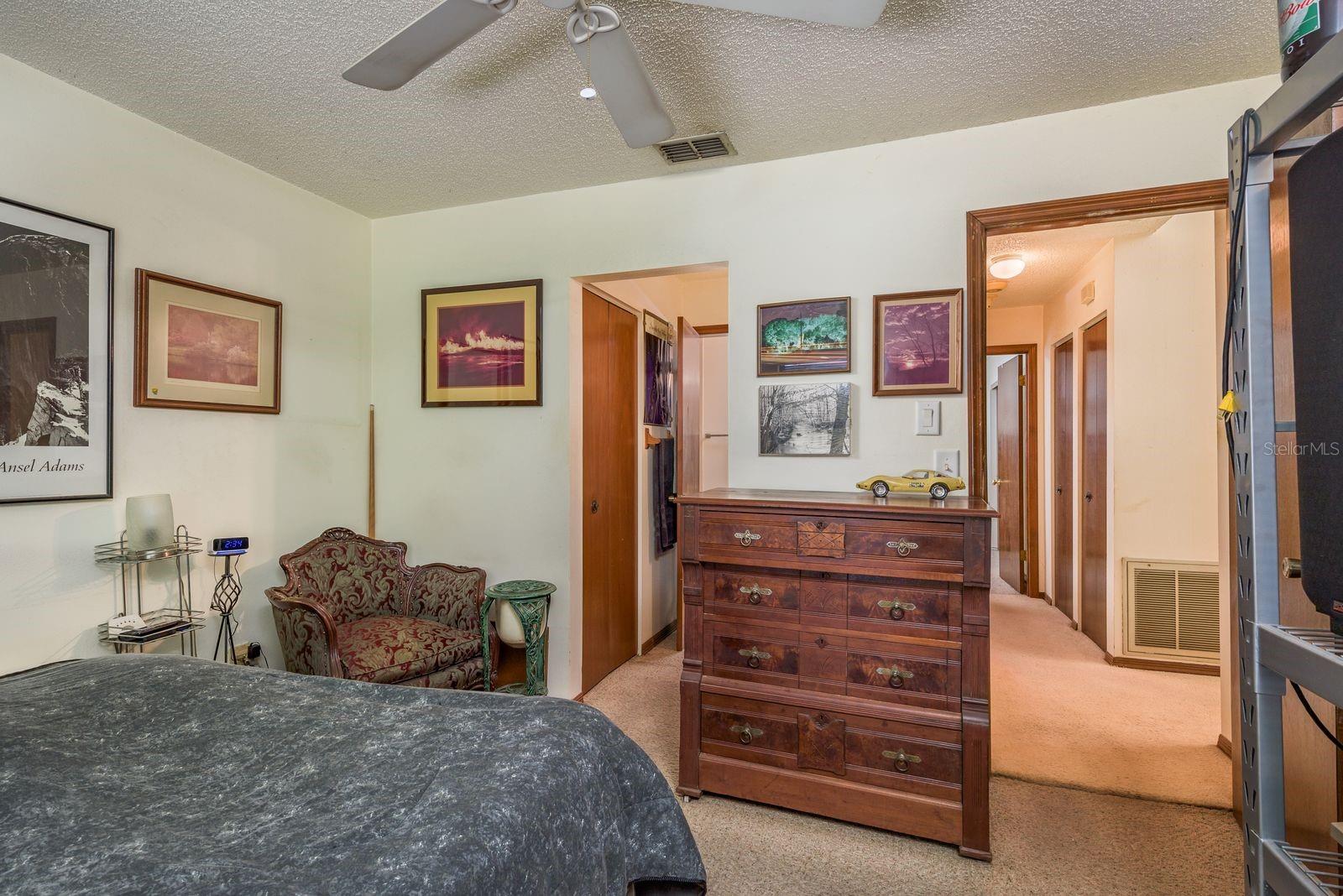 1888 SPRINGBUSH LN, CLEARWATER, FL, 33763