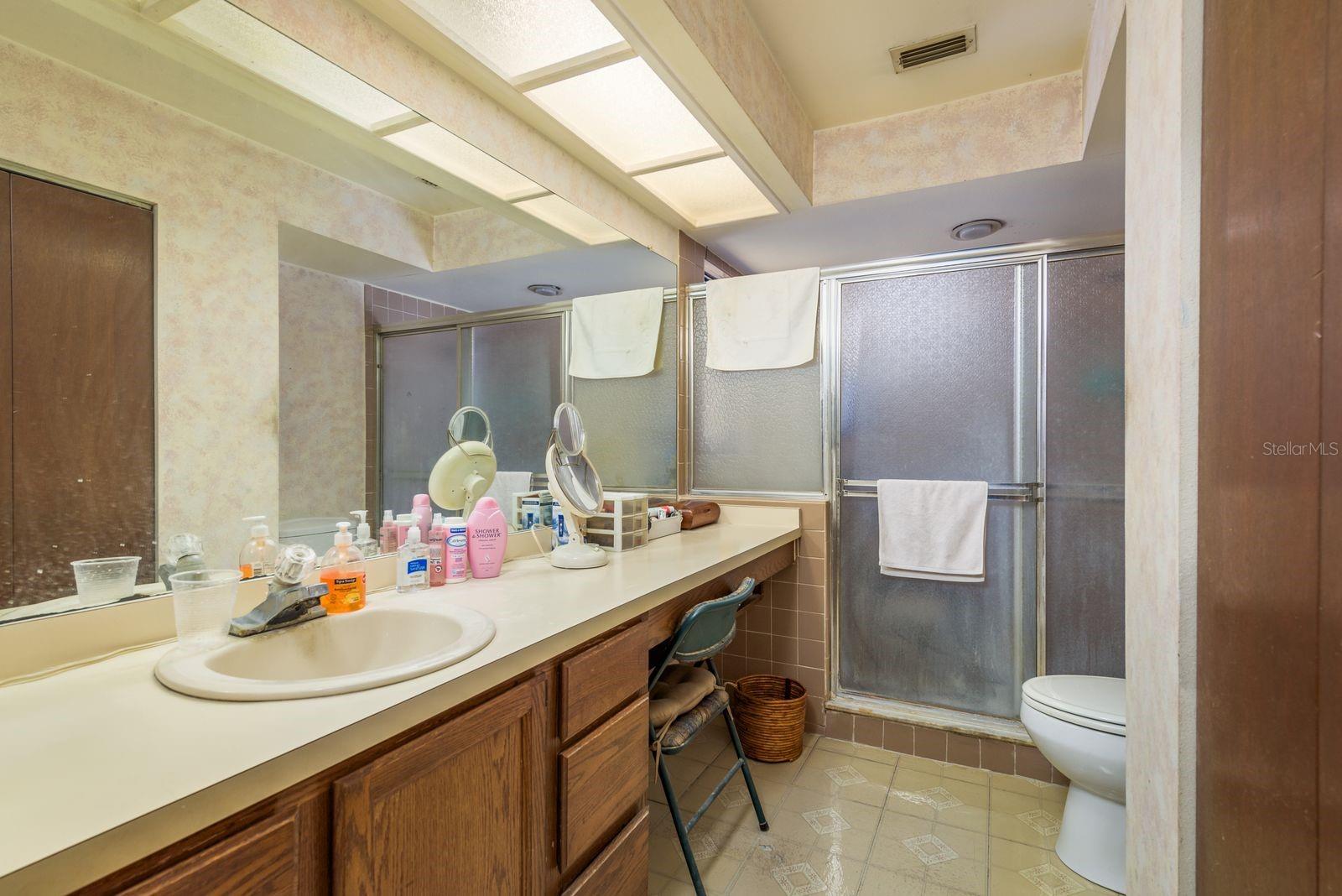 1888 SPRINGBUSH LN, CLEARWATER, FL, 33763