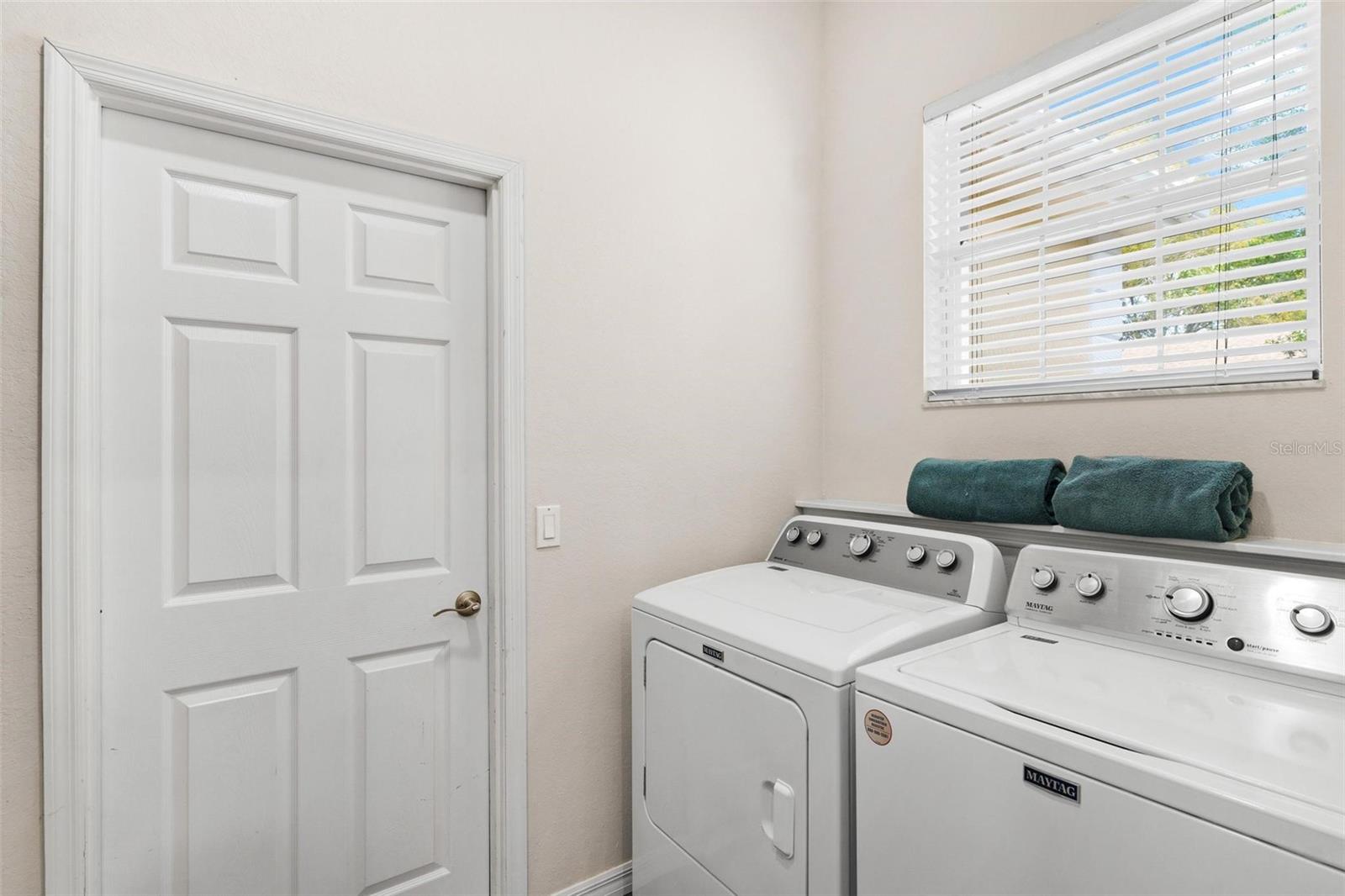 6152 TOPSAIL RD, LADY LAKE, FL, 32159