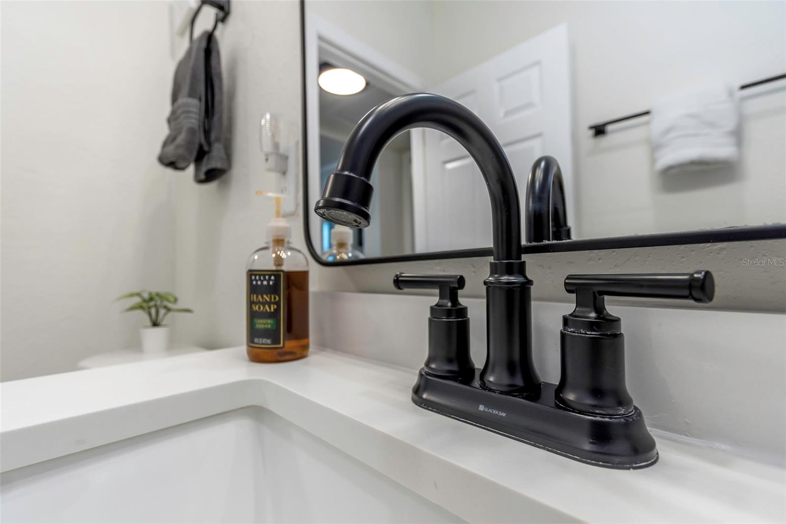 1076 PHILIPPE PKWY, SAFETY HARBOR, FL, 34695