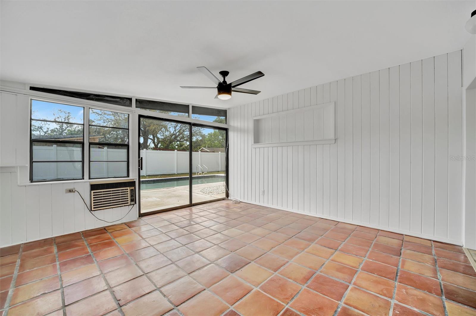4720 50TH AVE N, ST PETERSBURG, FL, 33714