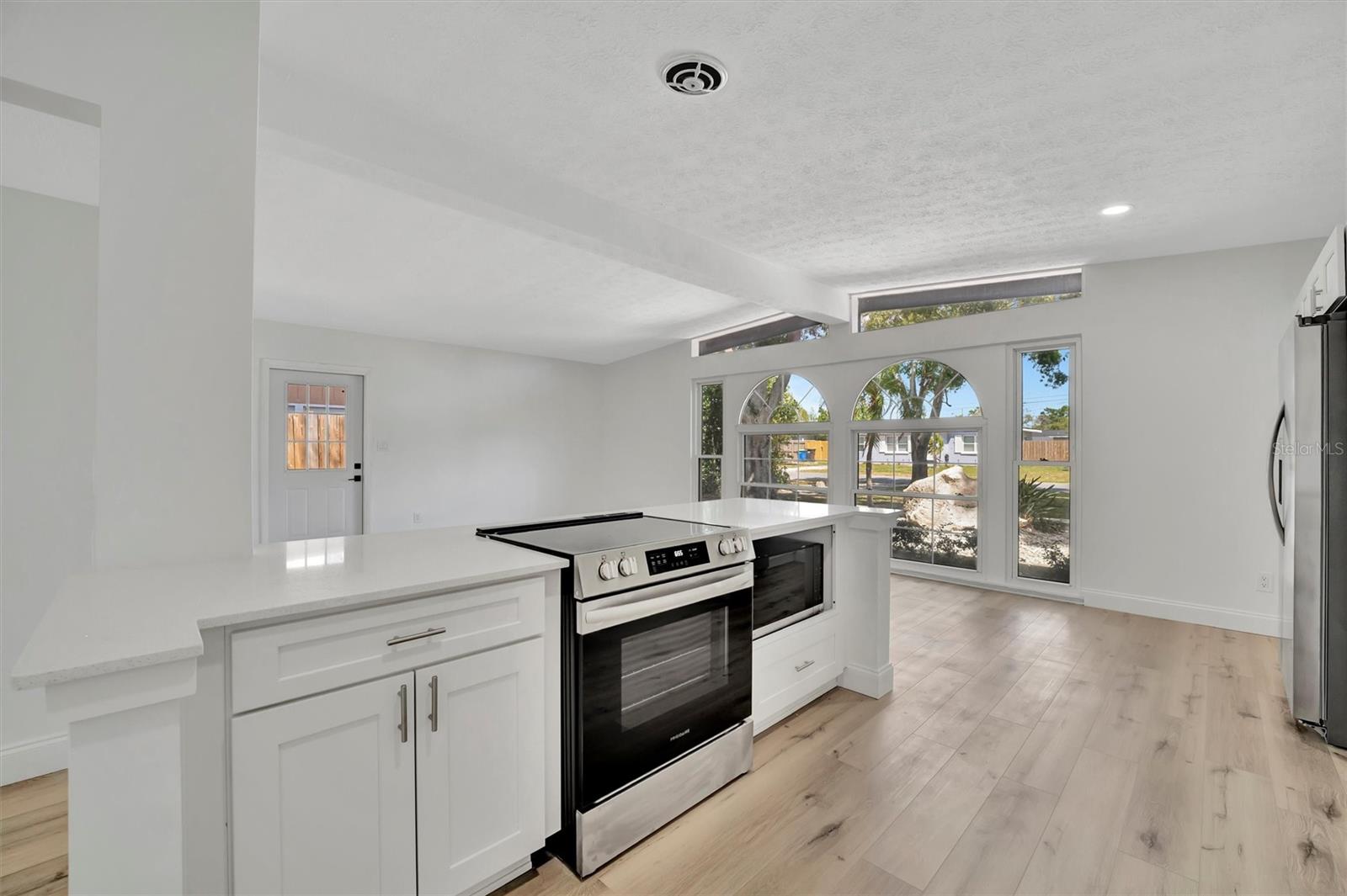 4720 50TH AVE N, ST PETERSBURG, FL, 33714