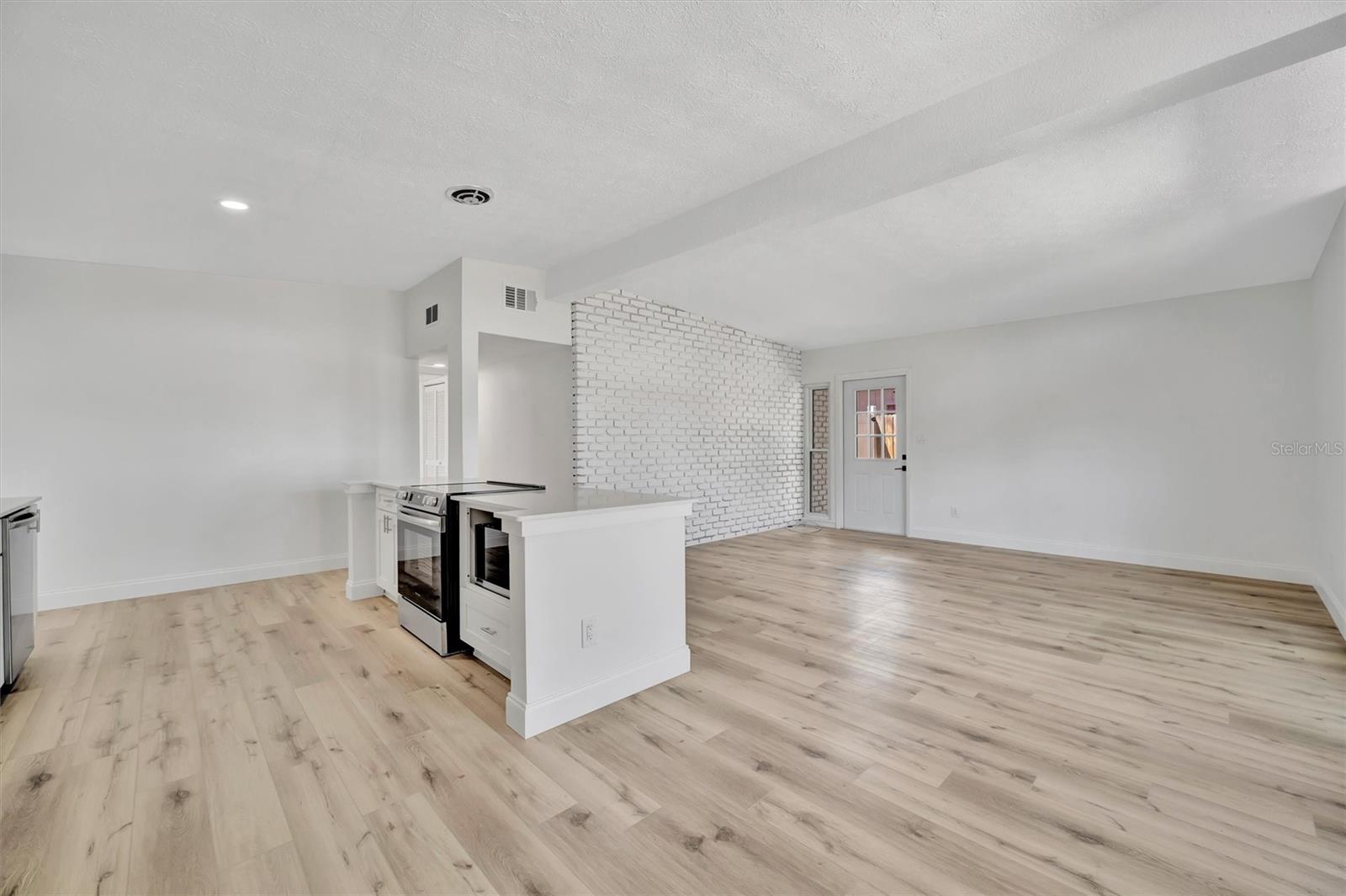 4720 50TH AVE N, ST PETERSBURG, FL, 33714