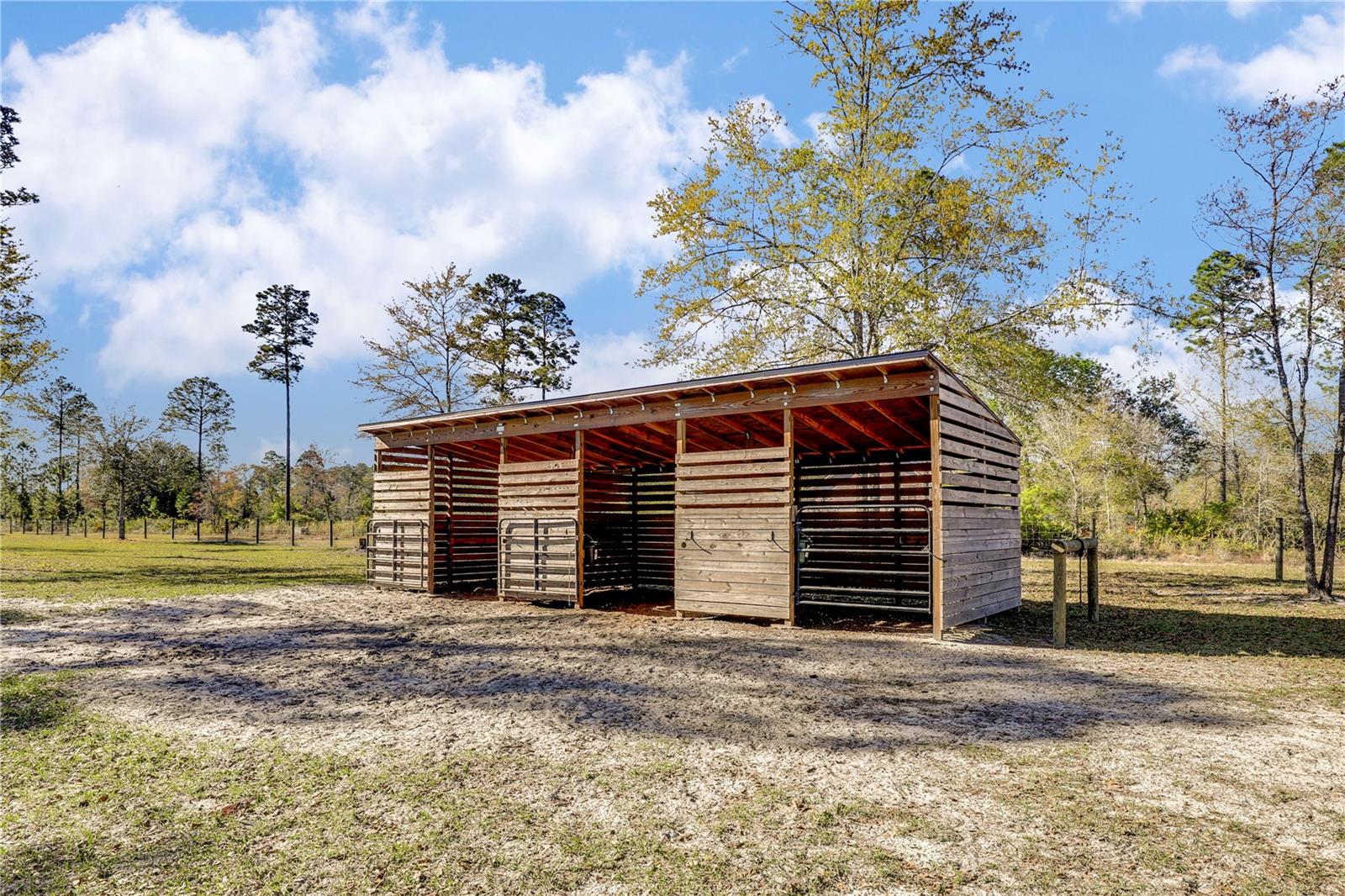 14394 BOB BURNSED RD, GLEN ST MARY, FL, 32040