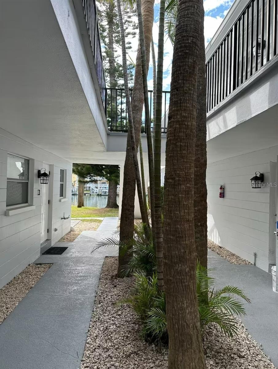 430 LARBOARD WAY #3, CLEARWATER BEACH, FL, 33767