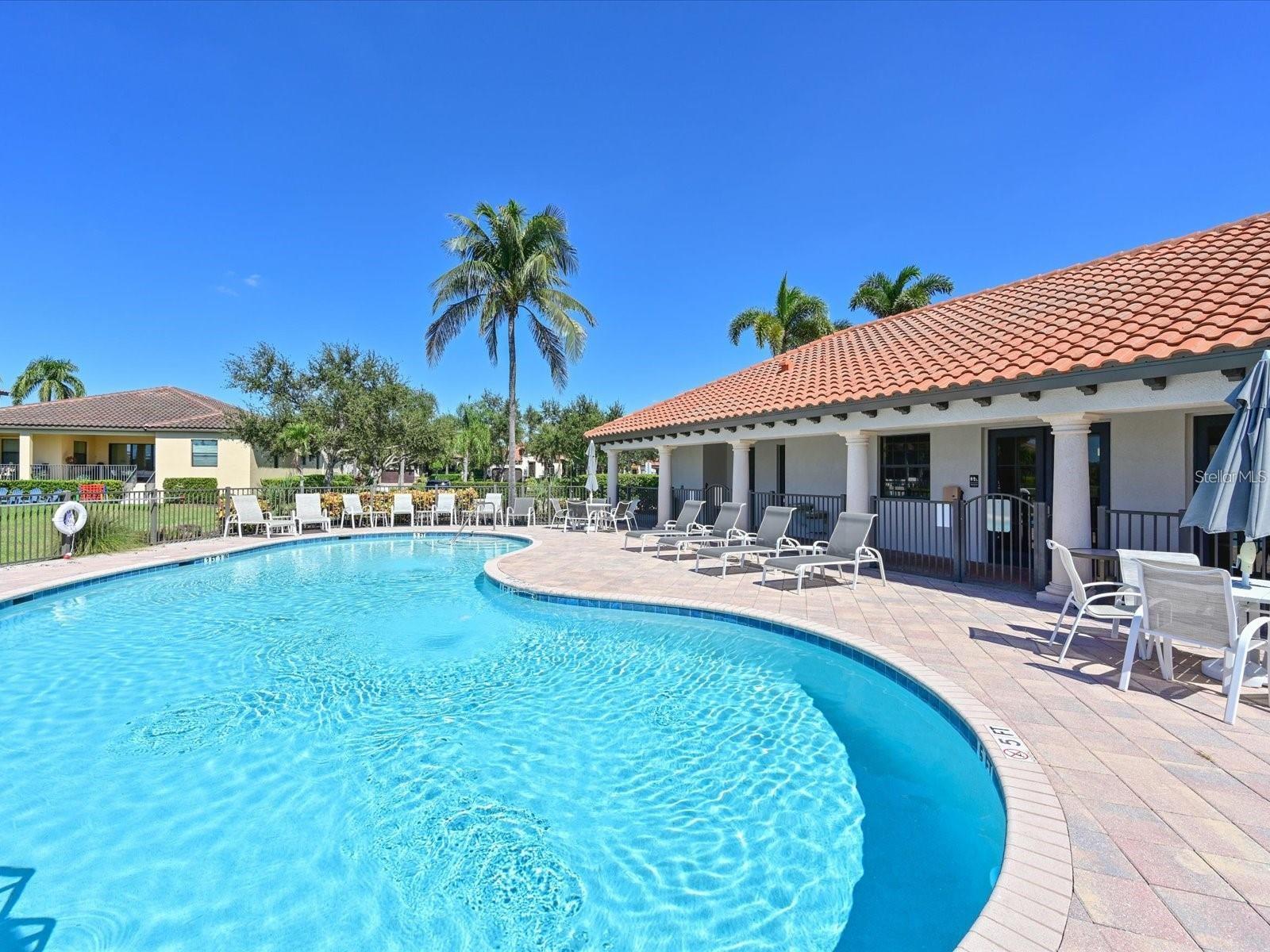 6211 LEGENDS BLVD, BRADENTON, FL, 34210