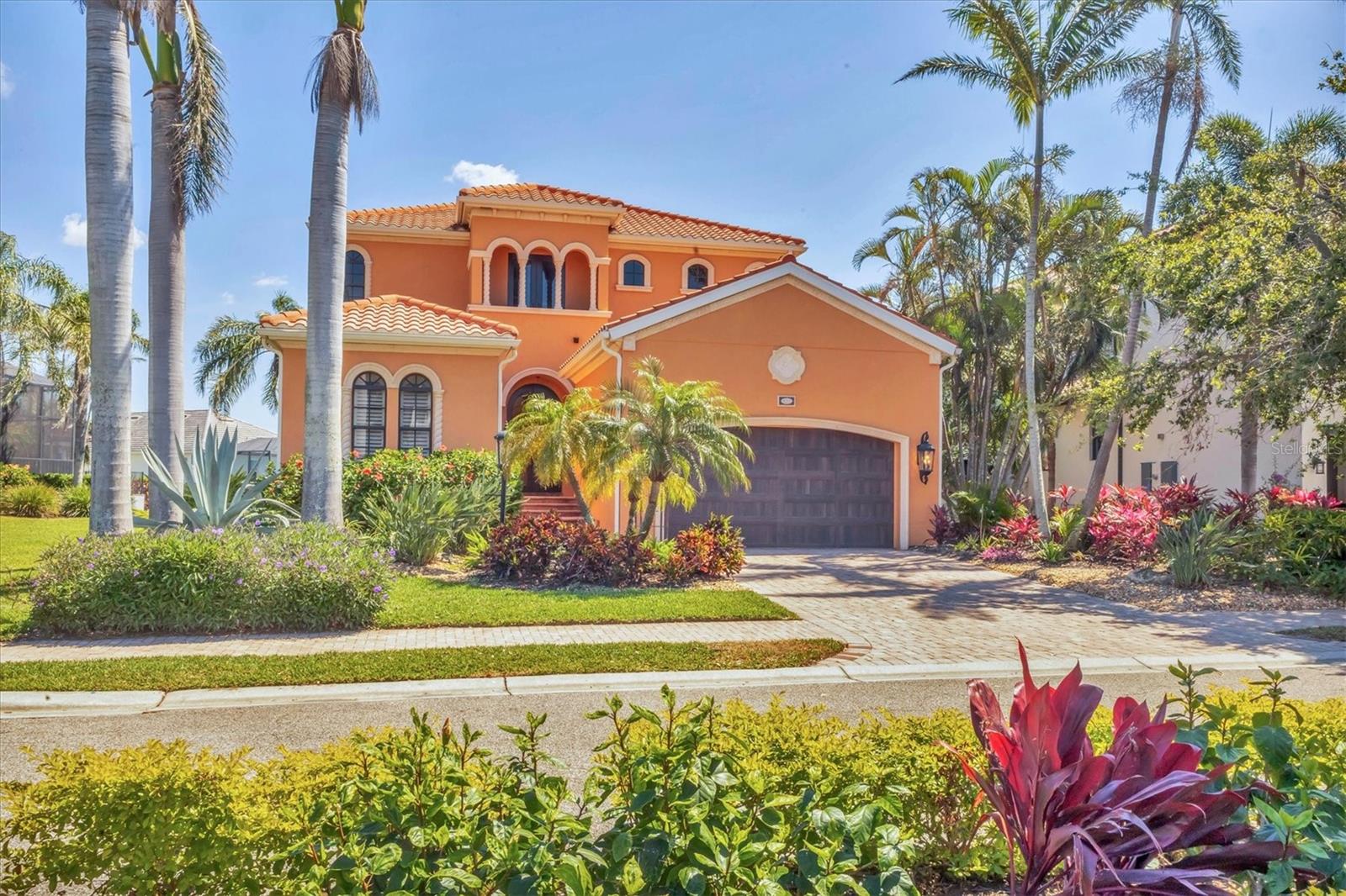 6211 LEGENDS BLVD, BRADENTON, FL, 34210