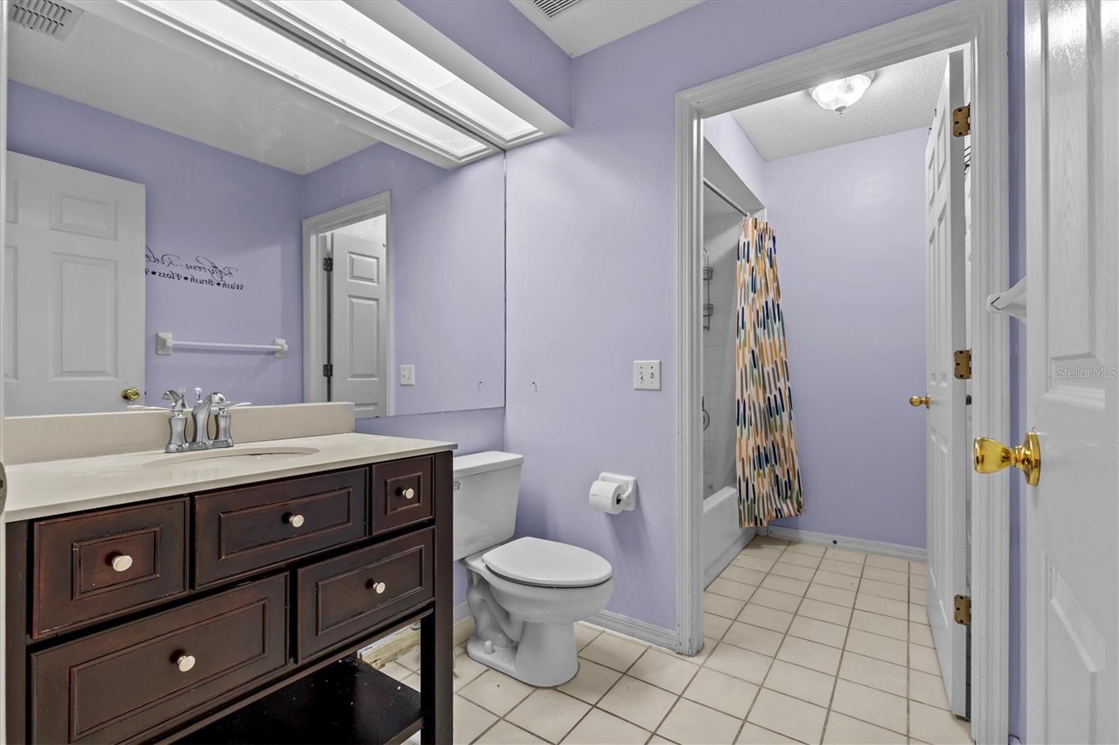 8746 TANTALLON CIR, TAMPA, FL, 33647