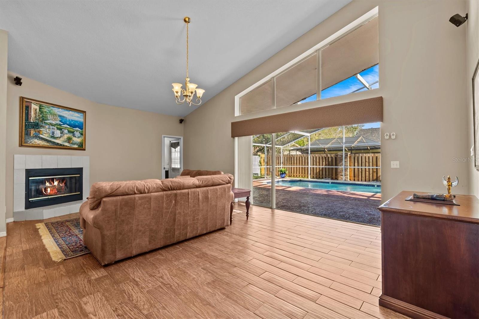 8746 TANTALLON CIR, TAMPA, FL, 33647