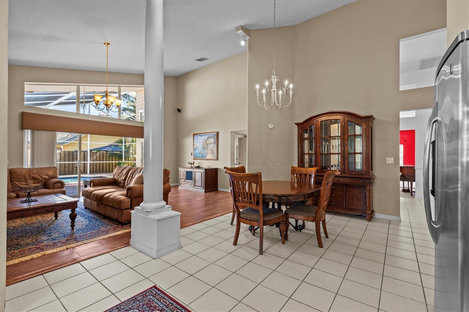 8746 TANTALLON CIR, TAMPA, FL, 33647