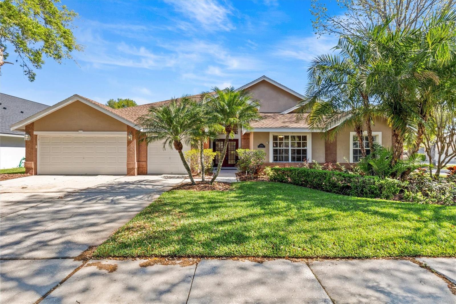 8746 TANTALLON CIR, TAMPA, FL, 33647