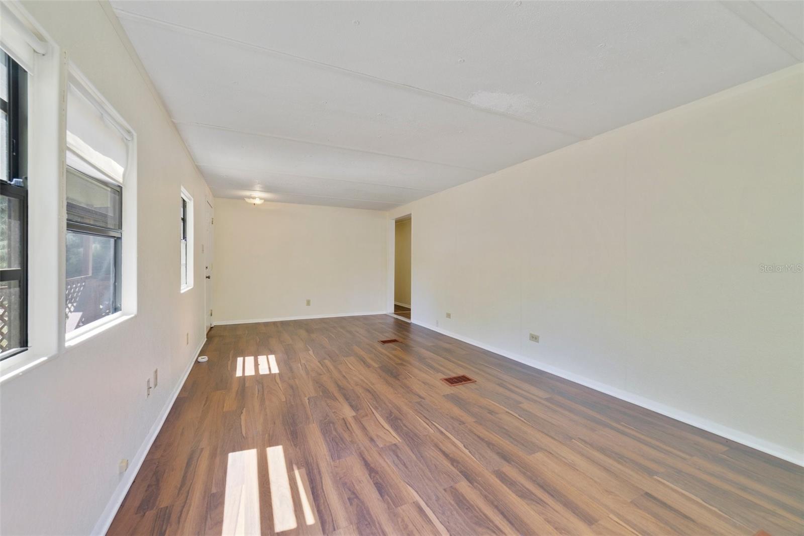 831 WOLF TRL, CASSELBERRY, FL, 32707