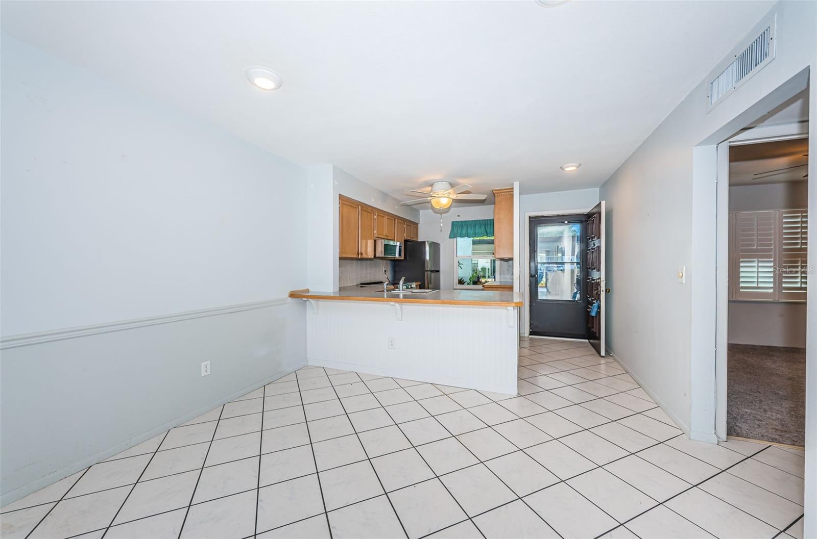 9214 MISSION OAKS BLVD, SEMINOLE, FL, 33776