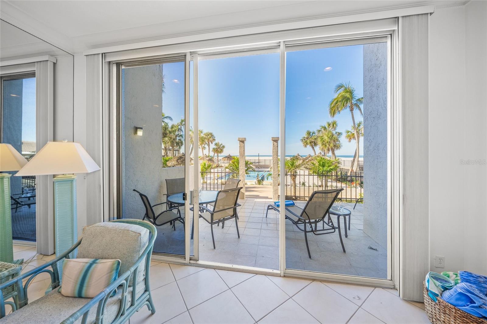 1212 BENJAMIN FRANKLIN DR #102, SARASOTA, FL, 34236