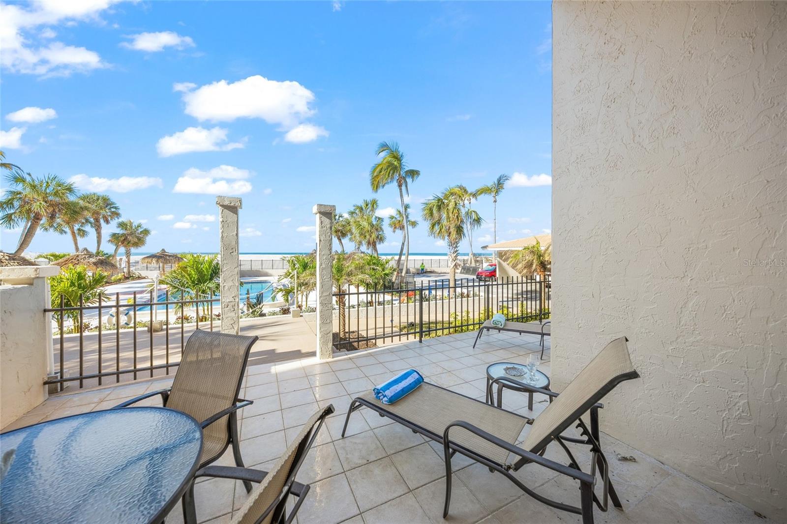 1212 BENJAMIN FRANKLIN DR #102, SARASOTA, FL, 34236
