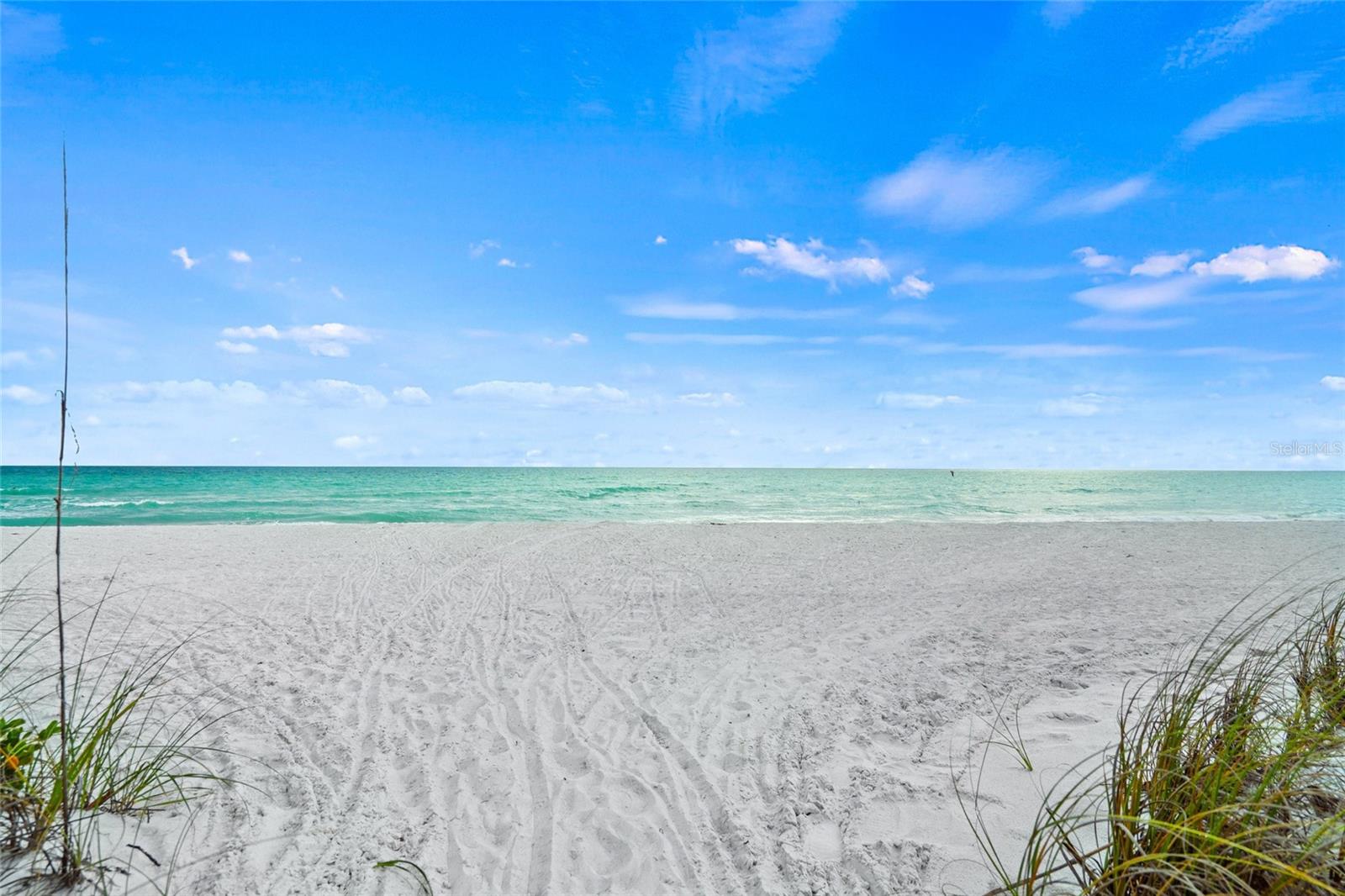 1212 BENJAMIN FRANKLIN DR #102, SARASOTA, FL, 34236
