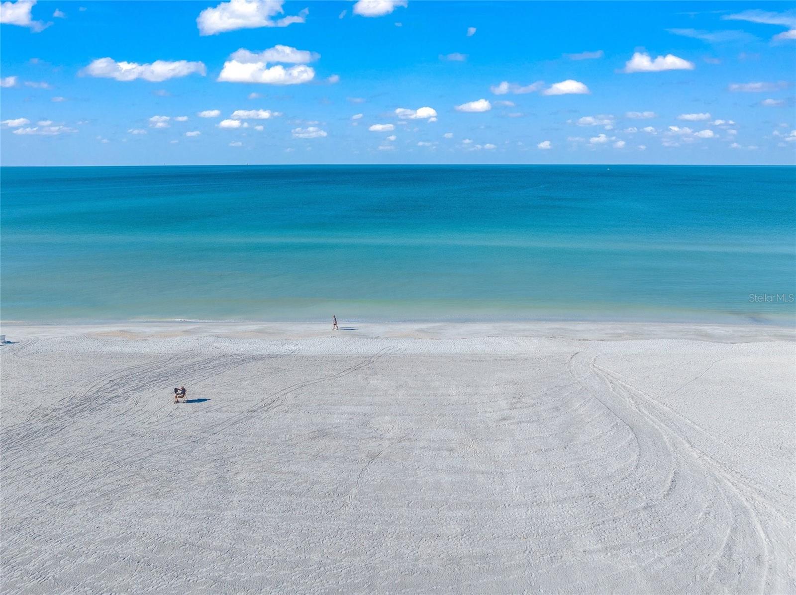 1212 BENJAMIN FRANKLIN DR #102, SARASOTA, FL, 34236