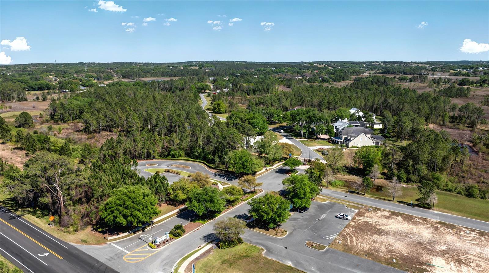 470 LONG AND WINDING RD, GROVELAND, FL, 34737