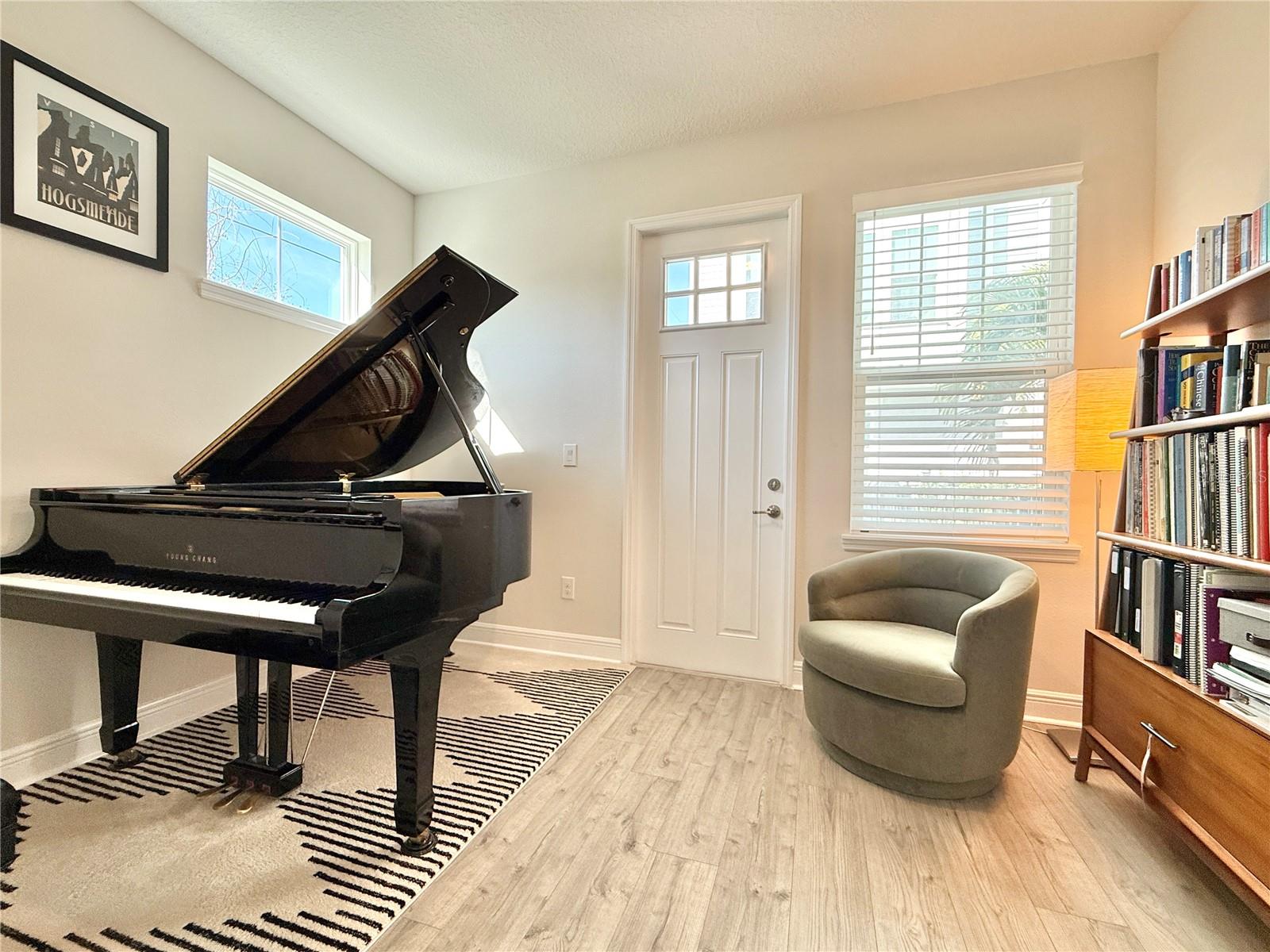 208 S TAMPANIA AVE #4, TAMPA, FL, 33609