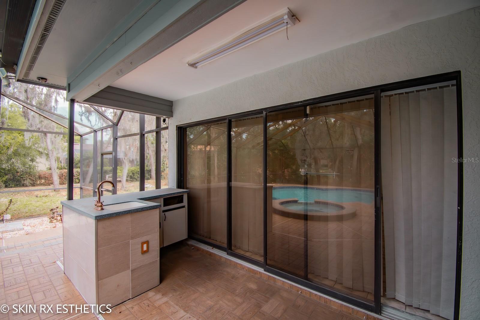 2910 PINE CLUB DR, PLANT CITY, FL, 33566