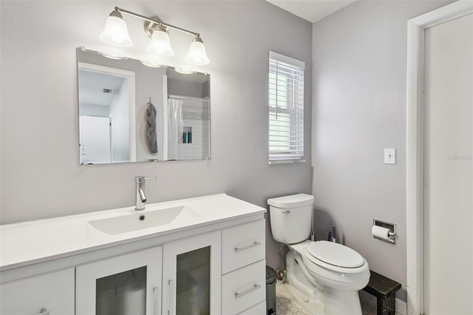 1820 GREENHILL DR, CLEARWATER, FL, 33755