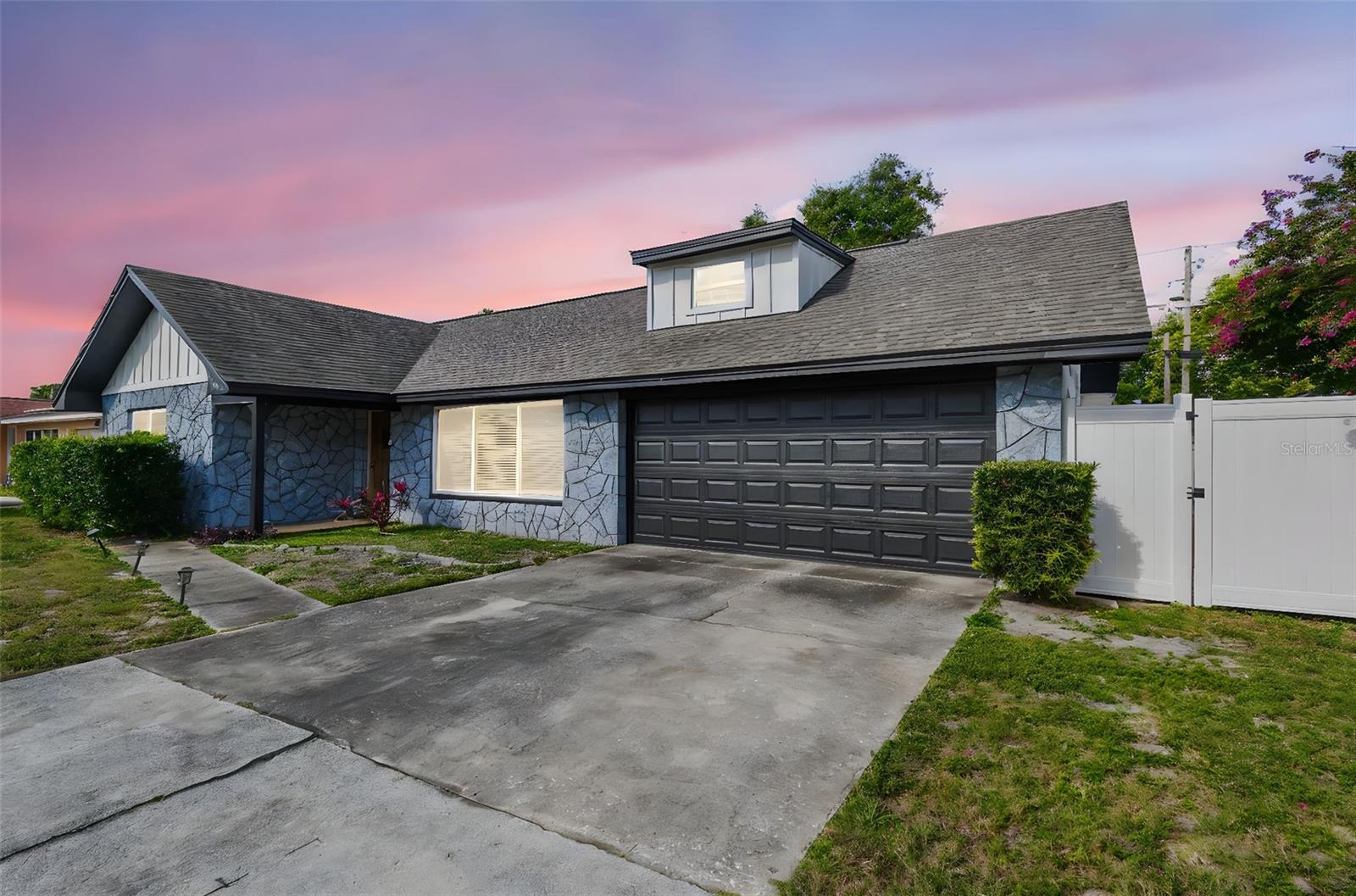 1820 GREENHILL DR, CLEARWATER, FL, 33755