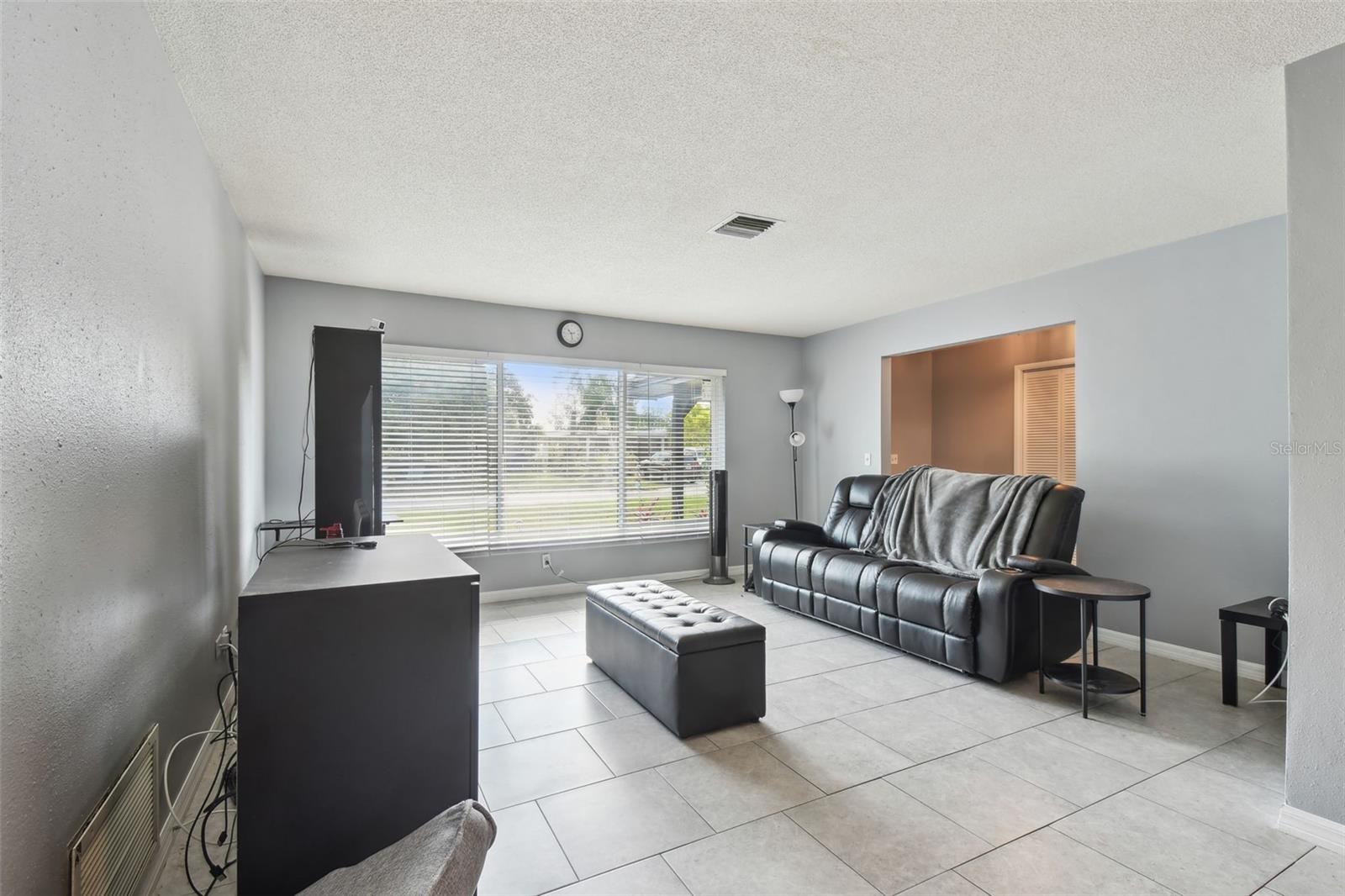 1820 GREENHILL DR, CLEARWATER, FL, 33755