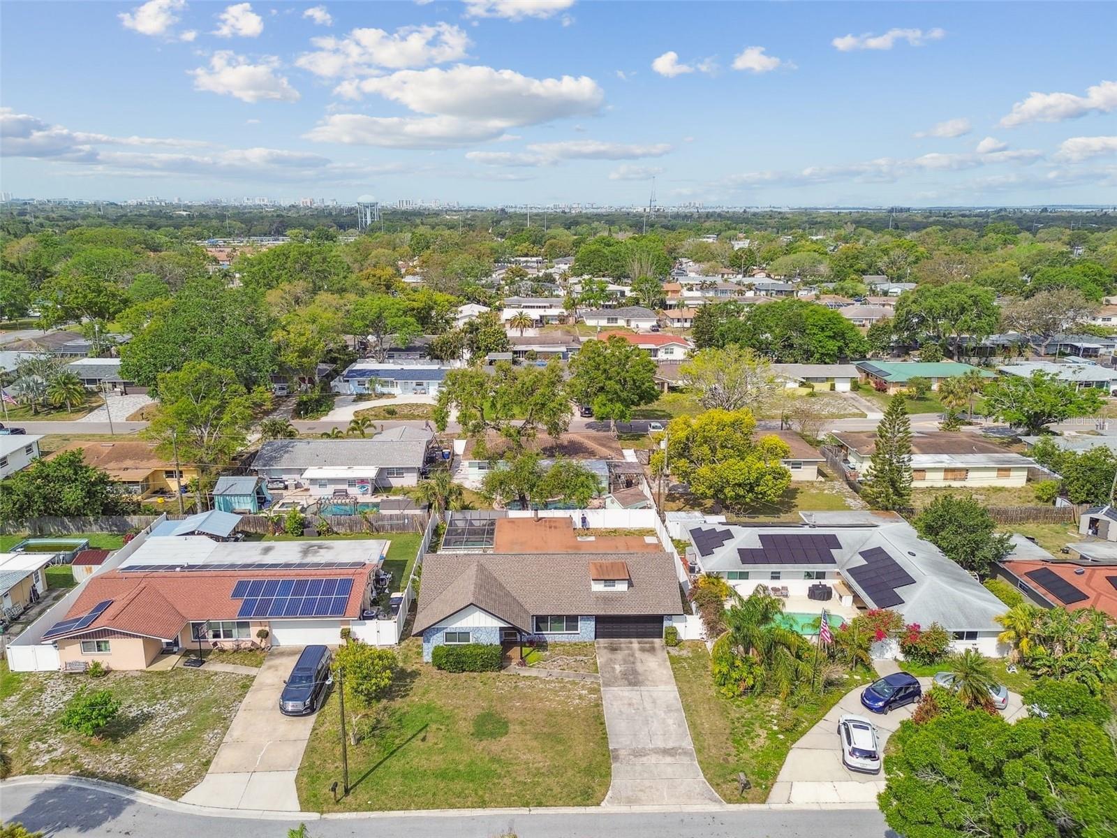 1820 GREENHILL DR, CLEARWATER, FL, 33755