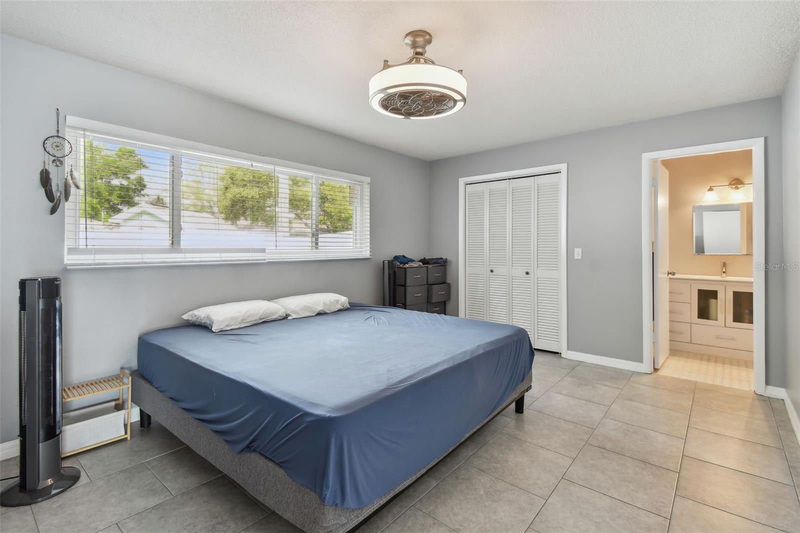 1820 GREENHILL DR, CLEARWATER, FL, 33755