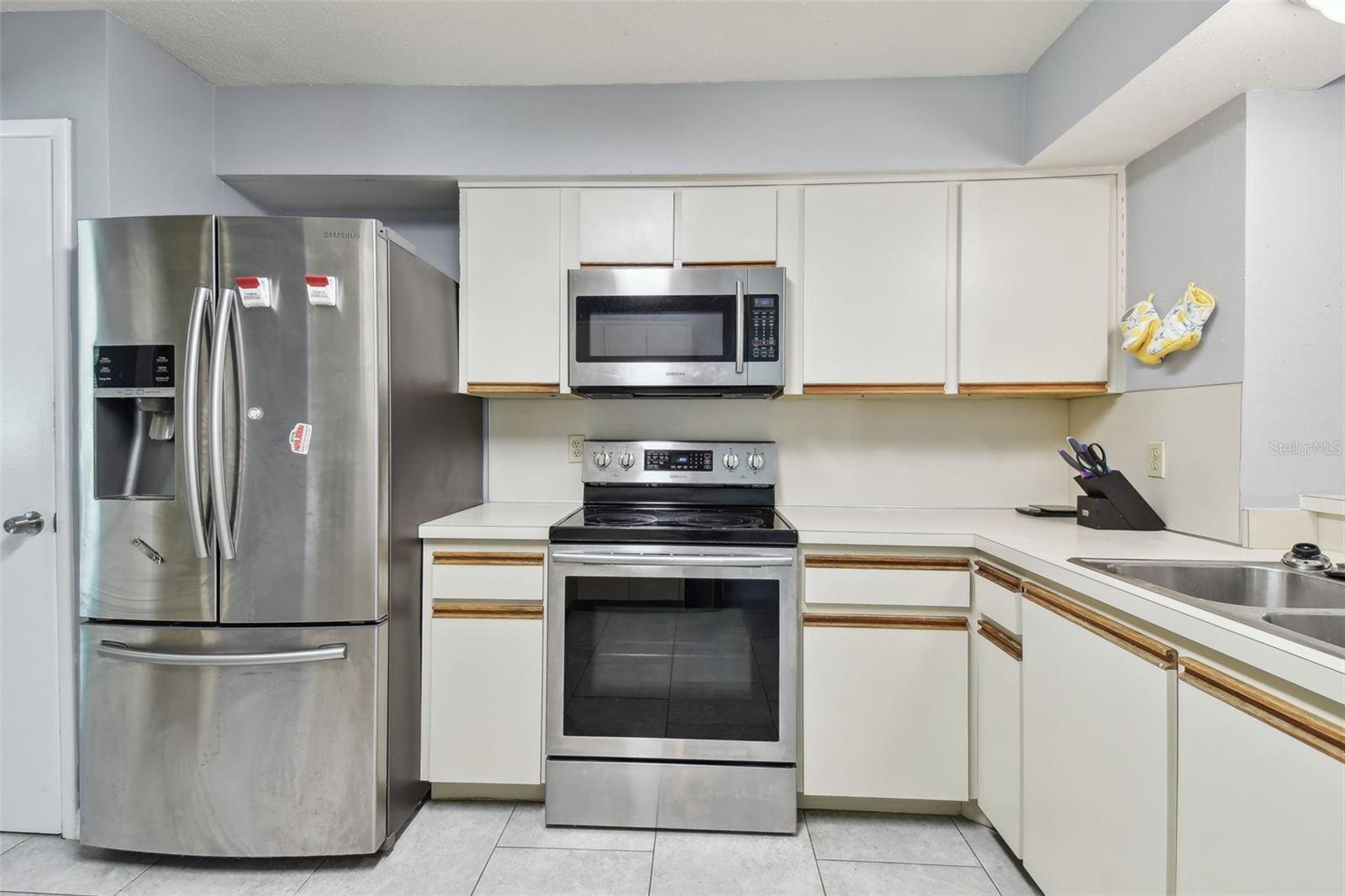 1820 GREENHILL DR, CLEARWATER, FL, 33755